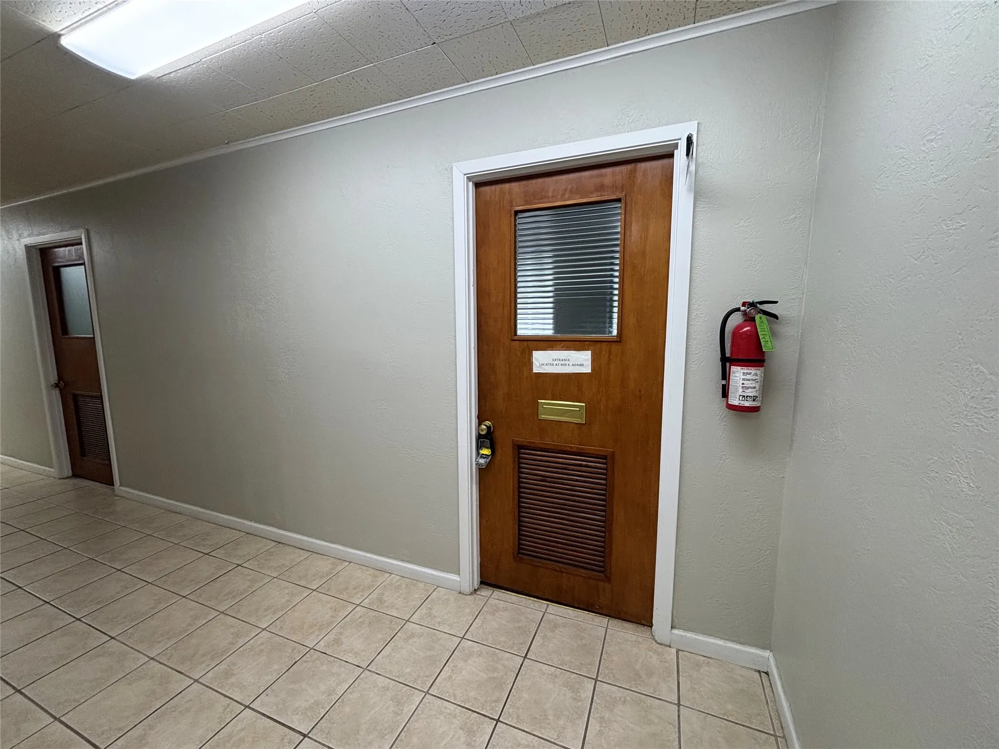 Office For Rent in Tarrant County , 1015 Pennsylvania Avenue 9, Fort Worth, Texas 76104, 0, 0, Garage spaces, 0 Sqft, built in 1951, mls#21312889, Real Estate Agent in Fort Worth, Homes For Rent in Tarrant county, Homes For Rent in Fort Worth, Realtor in Fort Worth Texas, Real Estate Brokerage Independent Realty Texas, Luminita Cordes Realtor