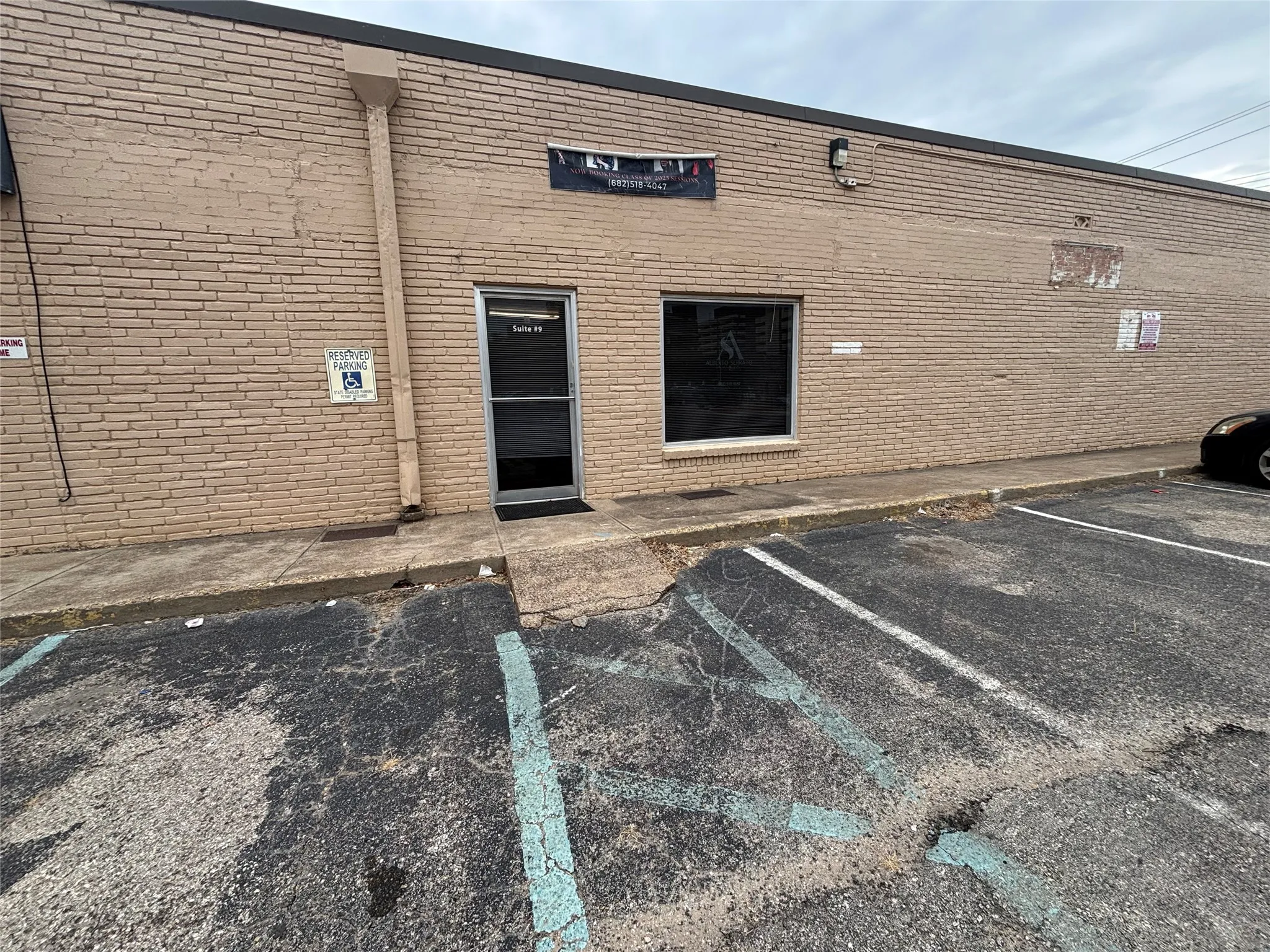Office For Rent in Tarrant County , 1015 Pennsylvania Avenue 9, Fort Worth, Texas 76104, 0, 0, Garage spaces, 0 Sqft, built in 1951, mls#21312889, Real Estate Agent in Fort Worth, Homes For Rent in Tarrant county, Homes For Rent in Fort Worth, Realtor in Fort Worth Texas, Real Estate Brokerage Independent Realty Texas, Luminita Cordes Realtor