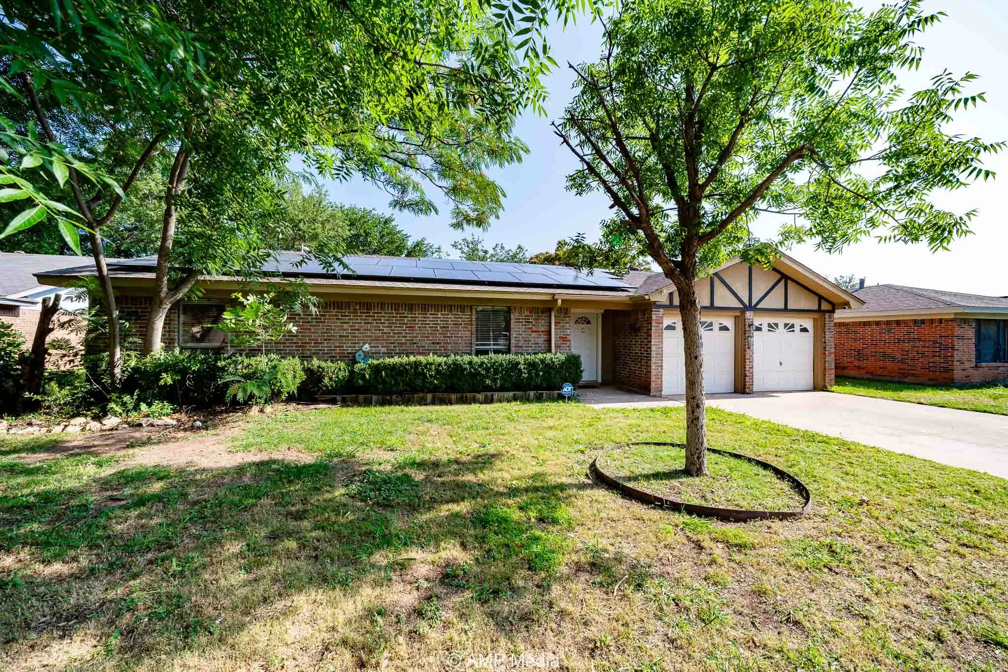 Single Family Residence For Sale in Taylor County , 3226 Whitewing Way, Abilene, Texas 79606, 3 Bedroom, 2 Bathroom, 2 Garage spaces, 1,647 Sqft, built in 1978, mls#21312892, Real Estate Agent in Abilene, Homes For Sale in Taylor county, Homes For Sale in Abilene, Realtor in Abilene Texas, Real Estate Brokerage Independent Realty Texas, Luminita Cordes Realtor