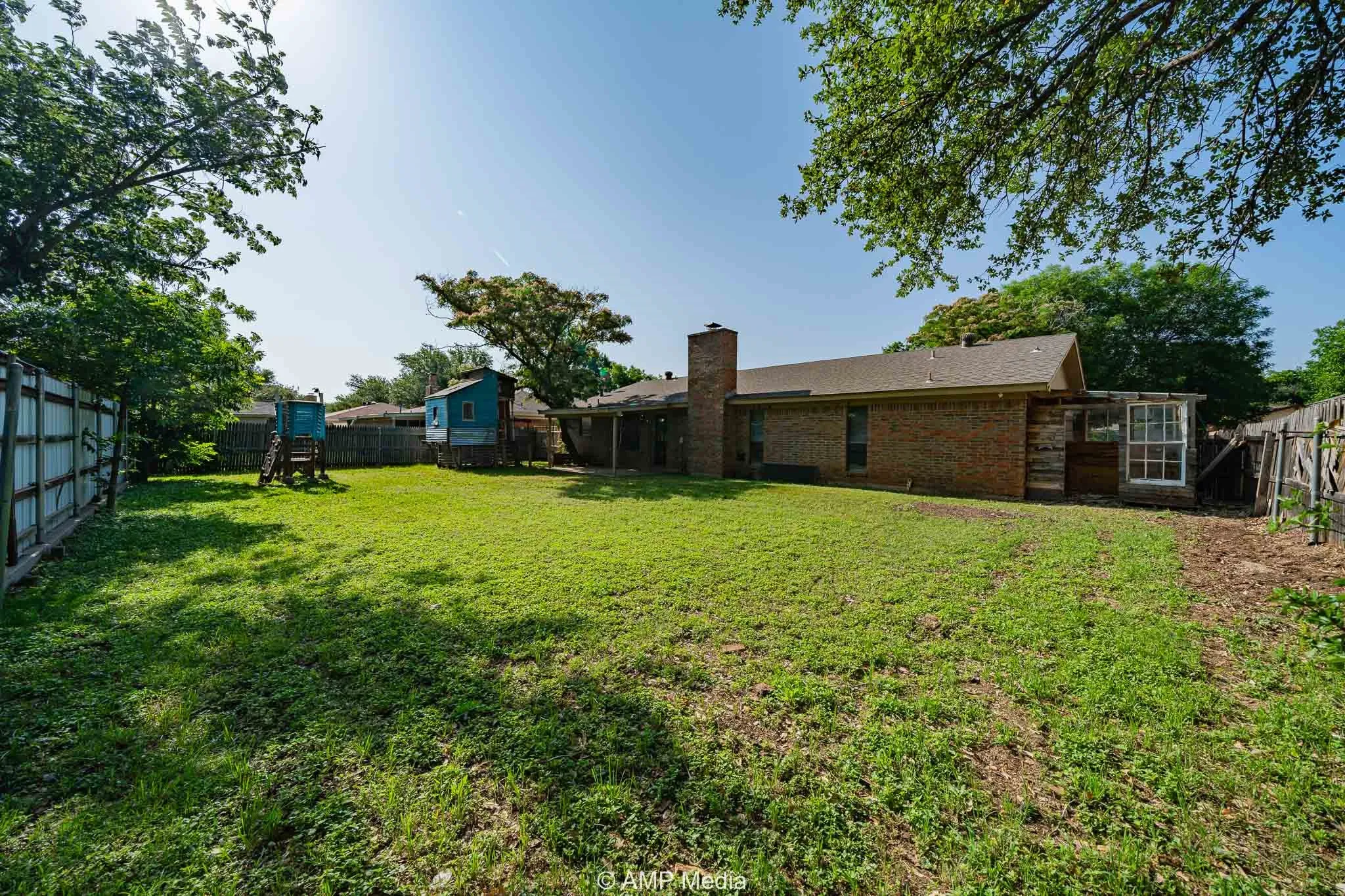 Single Family Residence For Sale in Taylor County , 3226 Whitewing Way, Abilene, Texas 79606, 3 Bedroom, 2 Bathroom, 2 Garage spaces, 1,647 Sqft, built in 1978, mls#21312892, Real Estate Agent in Abilene, Homes For Sale in Taylor county, Homes For Sale in Abilene, Realtor in Abilene Texas, Real Estate Brokerage Independent Realty Texas, Luminita Cordes Realtor
