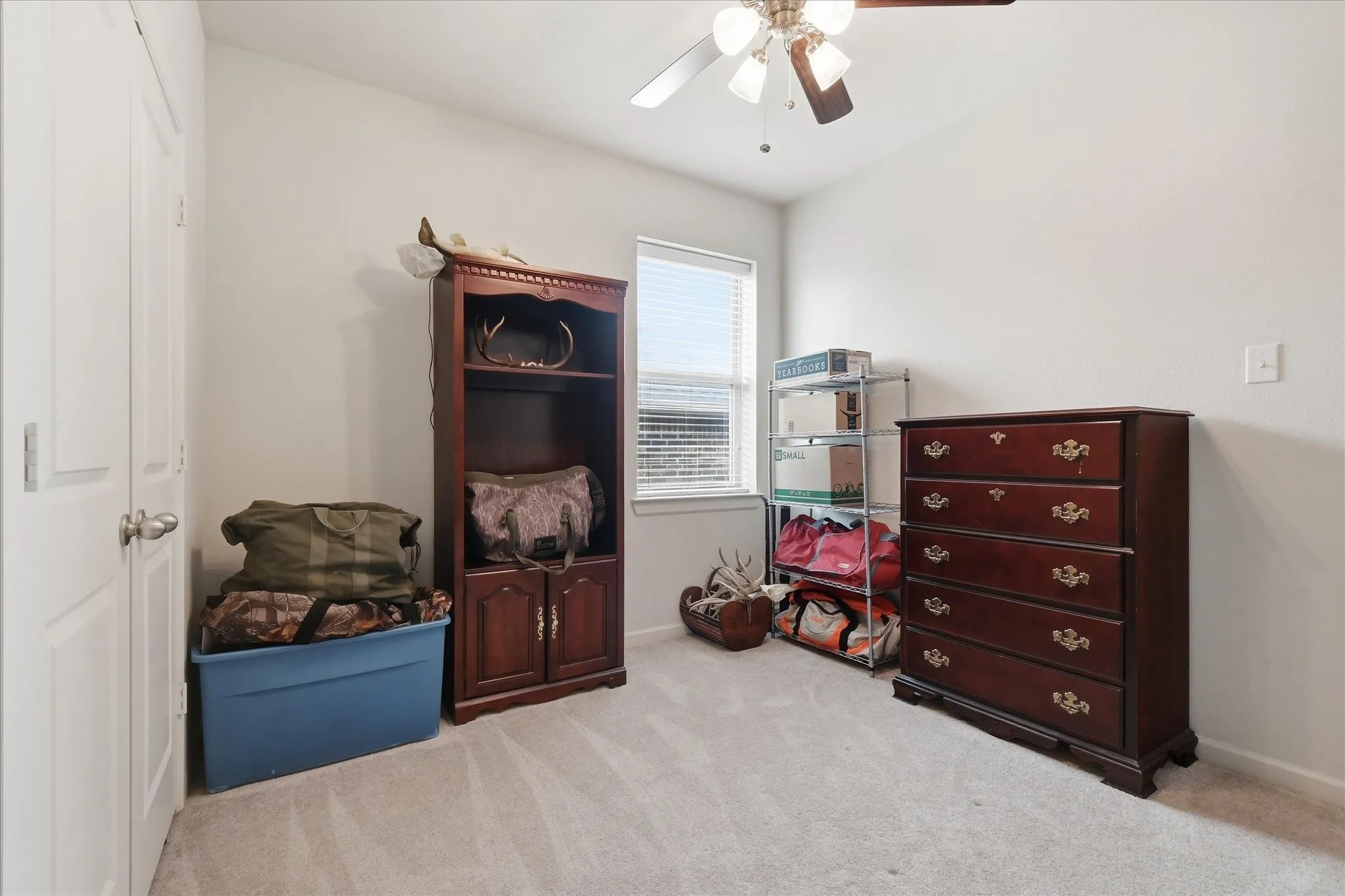 Single Family Residence For Sale in Denton County , 2713 Cole Castle Drive, Lewisville, Texas 75056, 4 Bedroom, 4 Bathroom, 2 Garage spaces, 3,423 Sqft, built in 2013, mls#21310621, Real Estate Agent in Lewisville, Homes For Sale in Denton county, Homes For Sale in Lewisville, Realtor in Lewisville Texas, Real Estate Brokerage Independent Realty Texas, Luminita Cordes Realtor