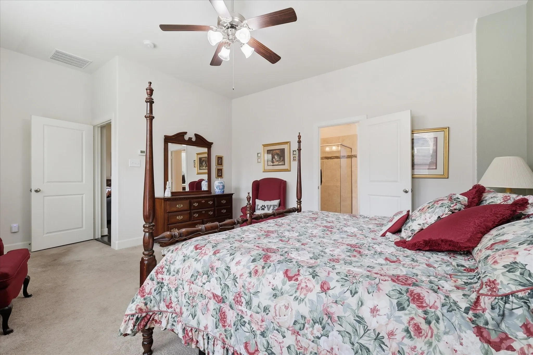 Single Family Residence For Sale in Denton County , 2713 Cole Castle Drive, Lewisville, Texas 75056, 4 Bedroom, 4 Bathroom, 2 Garage spaces, 3,423 Sqft, built in 2013, mls#21310621, Real Estate Agent in Lewisville, Homes For Sale in Denton county, Homes For Sale in Lewisville, Realtor in Lewisville Texas, Real Estate Brokerage Independent Realty Texas, Luminita Cordes Realtor
