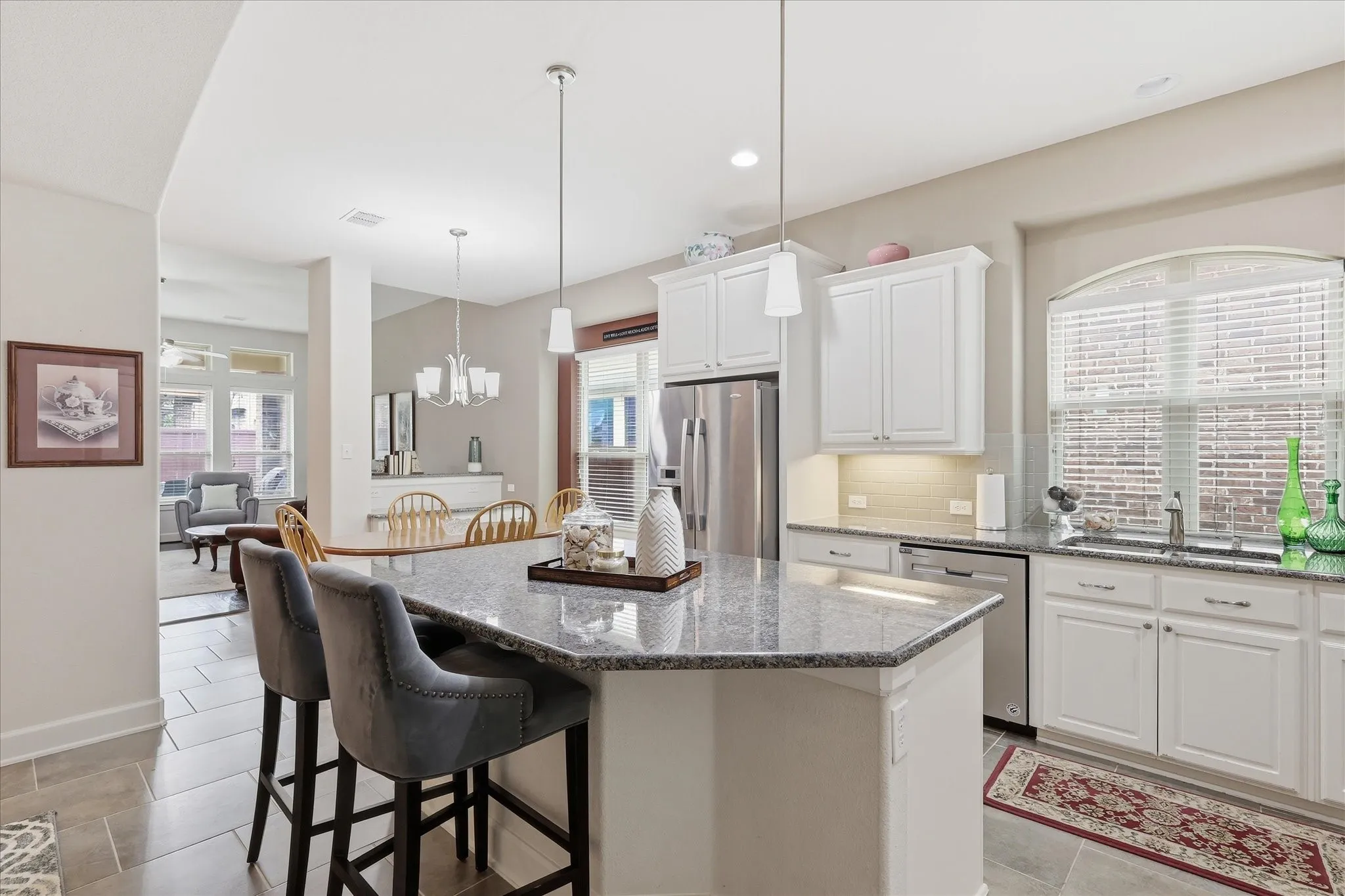 Single Family Residence For Sale in Denton County , 2713 Cole Castle Drive, Lewisville, Texas 75056, 4 Bedroom, 4 Bathroom, 2 Garage spaces, 3,423 Sqft, built in 2013, mls#21310621, Real Estate Agent in Lewisville, Homes For Sale in Denton county, Homes For Sale in Lewisville, Realtor in Lewisville Texas, Real Estate Brokerage Independent Realty Texas, Luminita Cordes Realtor