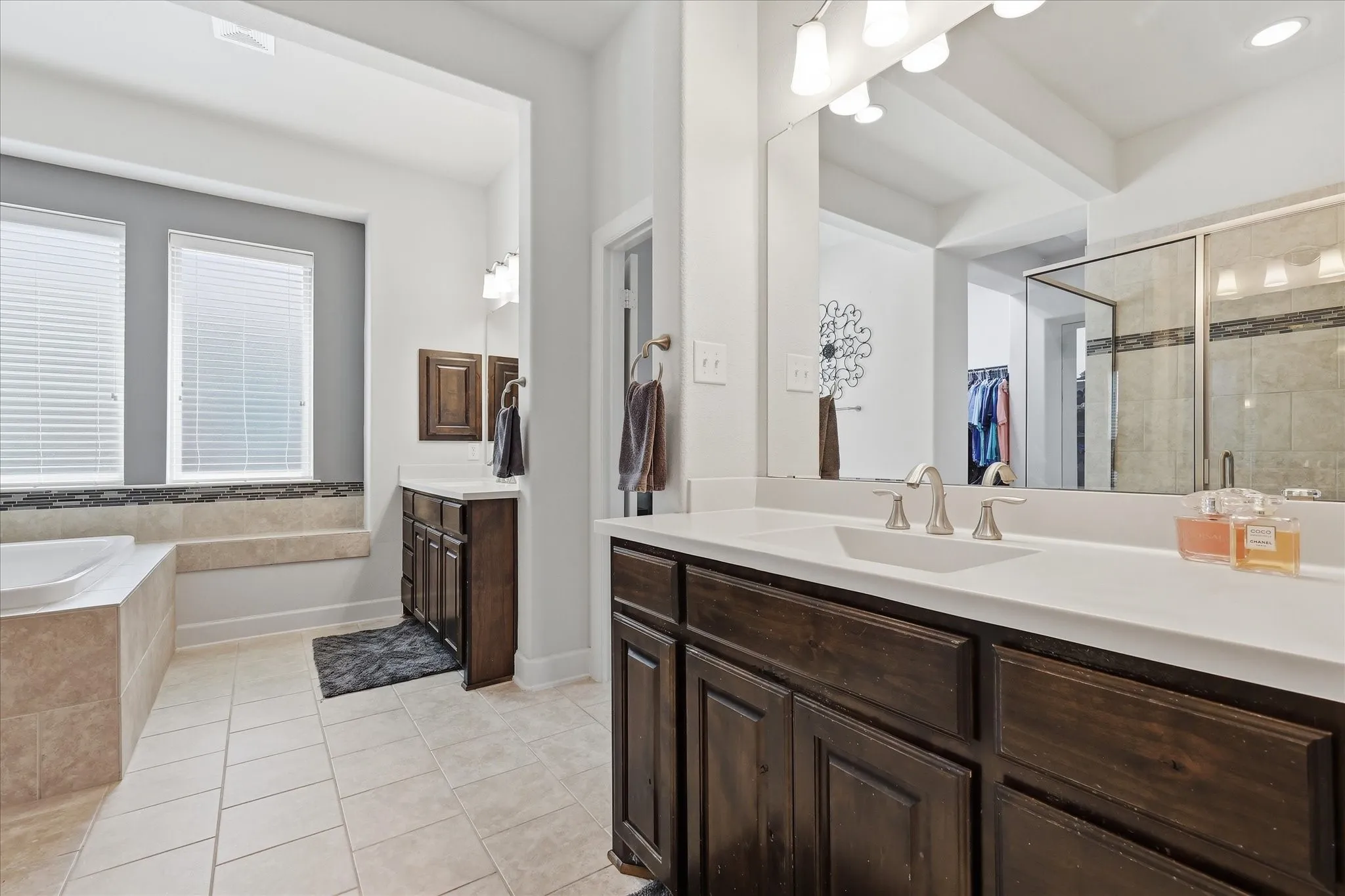 Single Family Residence For Sale in Denton County , 2713 Cole Castle Drive, Lewisville, Texas 75056, 4 Bedroom, 4 Bathroom, 2 Garage spaces, 3,423 Sqft, built in 2013, mls#21310621, Real Estate Agent in Lewisville, Homes For Sale in Denton county, Homes For Sale in Lewisville, Realtor in Lewisville Texas, Real Estate Brokerage Independent Realty Texas, Luminita Cordes Realtor