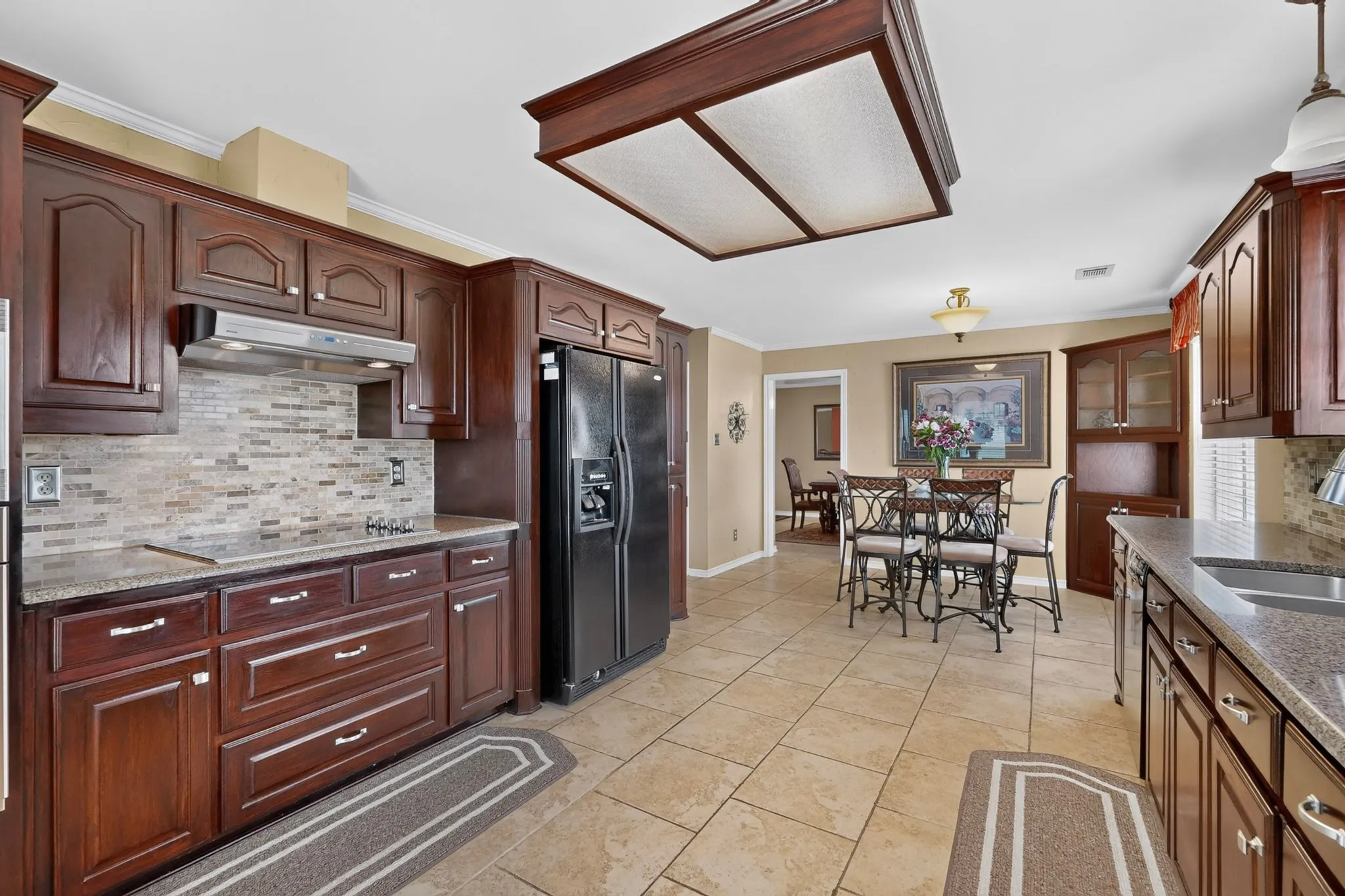 Single Family Residence For Sale in Kaufman County , 611 N Fm 740, Forney, Texas 75126, 4 Bedroom, 3 Bathroom, 2 Garage spaces, 2,749 Sqft, built in 1994, mls#21312230, Real Estate Agent in Forney, Homes For Sale in Kaufman county, Homes For Sale in Forney, Realtor in Forney Texas, Real Estate Brokerage Independent Realty Texas, Luminita Cordes Realtor
