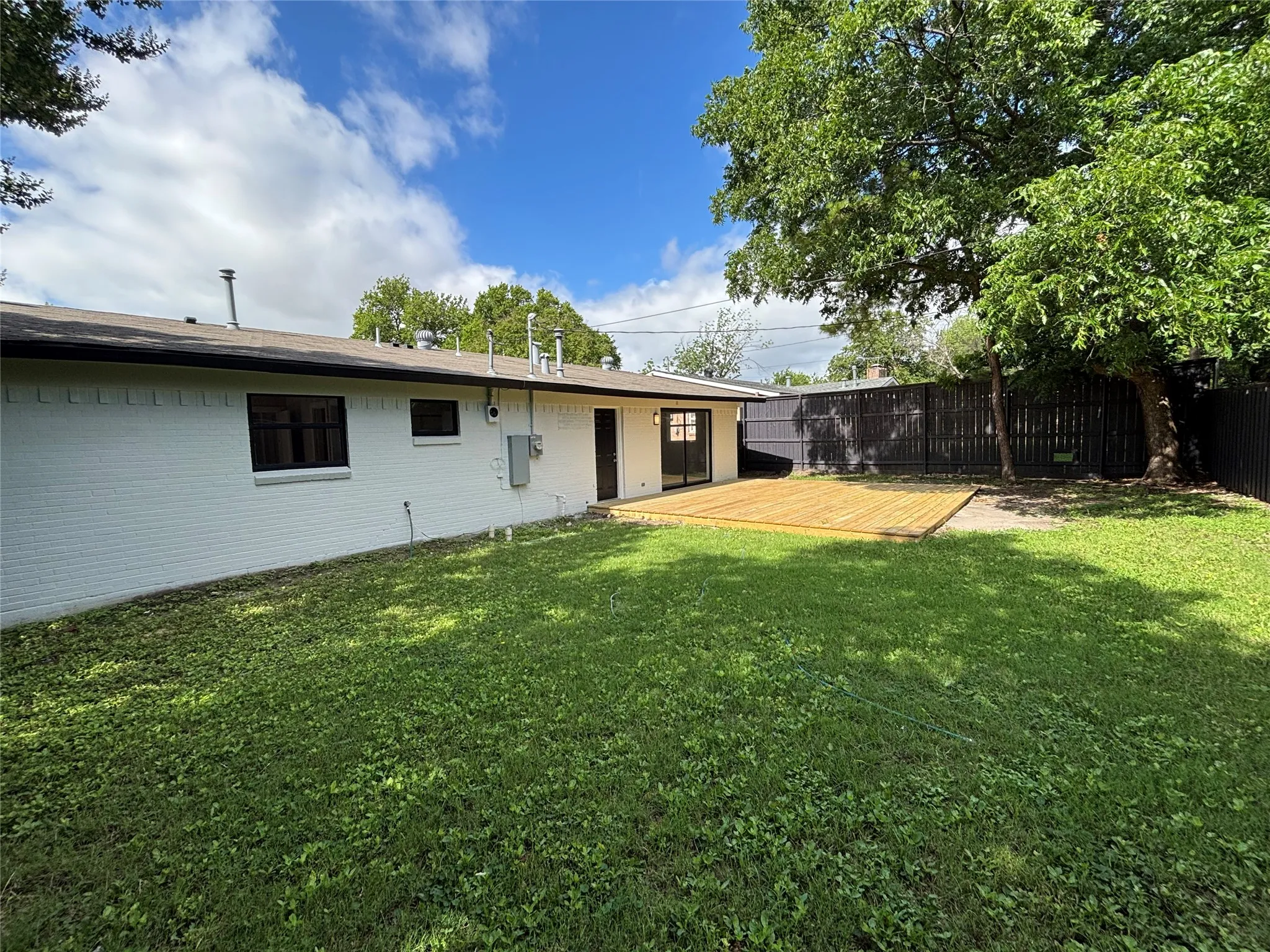 Single Family Residence For Sale in Dallas County , 3057 Dothan Lane, Dallas, Texas 75229, 4 Bedroom, 3 Bathroom, Garage spaces, 2,008 Sqft, built in 1959, mls#21305132, Real Estate Agent in Dallas, Homes For Sale in Dallas county, Homes For Sale in Dallas, Realtor in Dallas Texas, Real Estate Brokerage Independent Realty Texas, Luminita Cordes Realtor