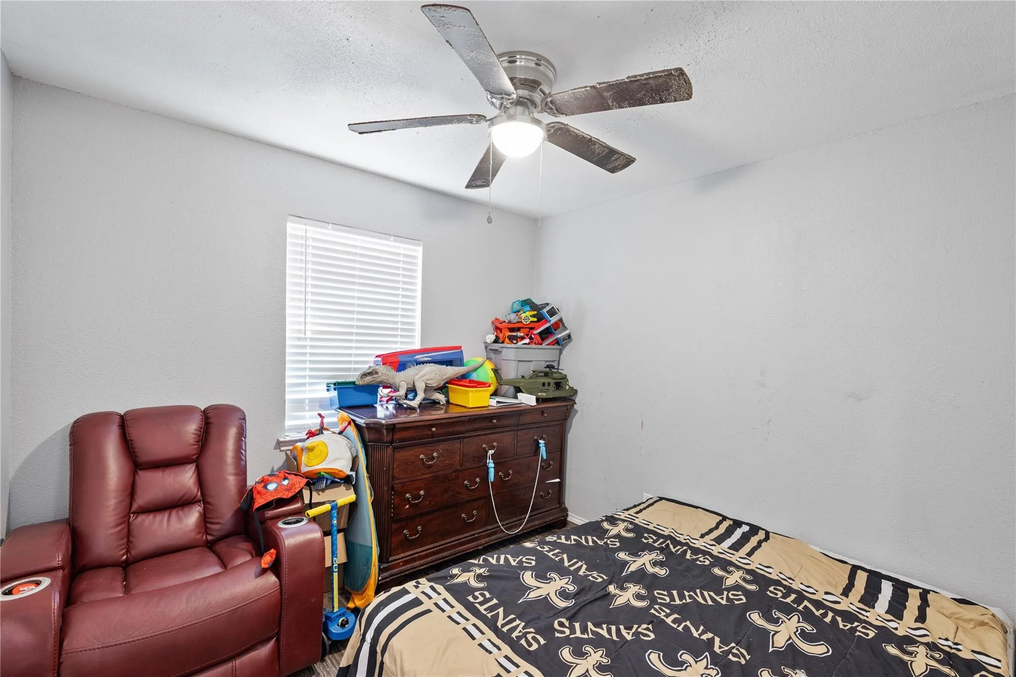 Duplex For Sale in Tarrant County , 107 Ray Street, Arlington, Texas 76010, 4 Bedroom, 2 Bathroom, Garage spaces, 0 Sqft, built in 1980, mls#21312935, Real Estate Agent in Arlington, Homes For Sale in Tarrant county, Homes For Sale in Arlington, Realtor in Arlington Texas, Real Estate Brokerage Independent Realty Texas, Luminita Cordes Realtor