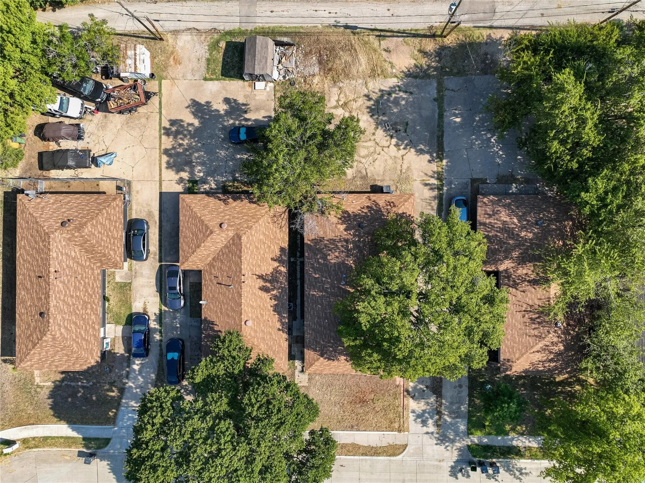 Duplex For Sale in Tarrant County , 107 Ray Street, Arlington, Texas 76010, 4 Bedroom, 2 Bathroom, Garage spaces, 0 Sqft, built in 1980, mls#21312935, Real Estate Agent in Arlington, Homes For Sale in Tarrant county, Homes For Sale in Arlington, Realtor in Arlington Texas, Real Estate Brokerage Independent Realty Texas, Luminita Cordes Realtor