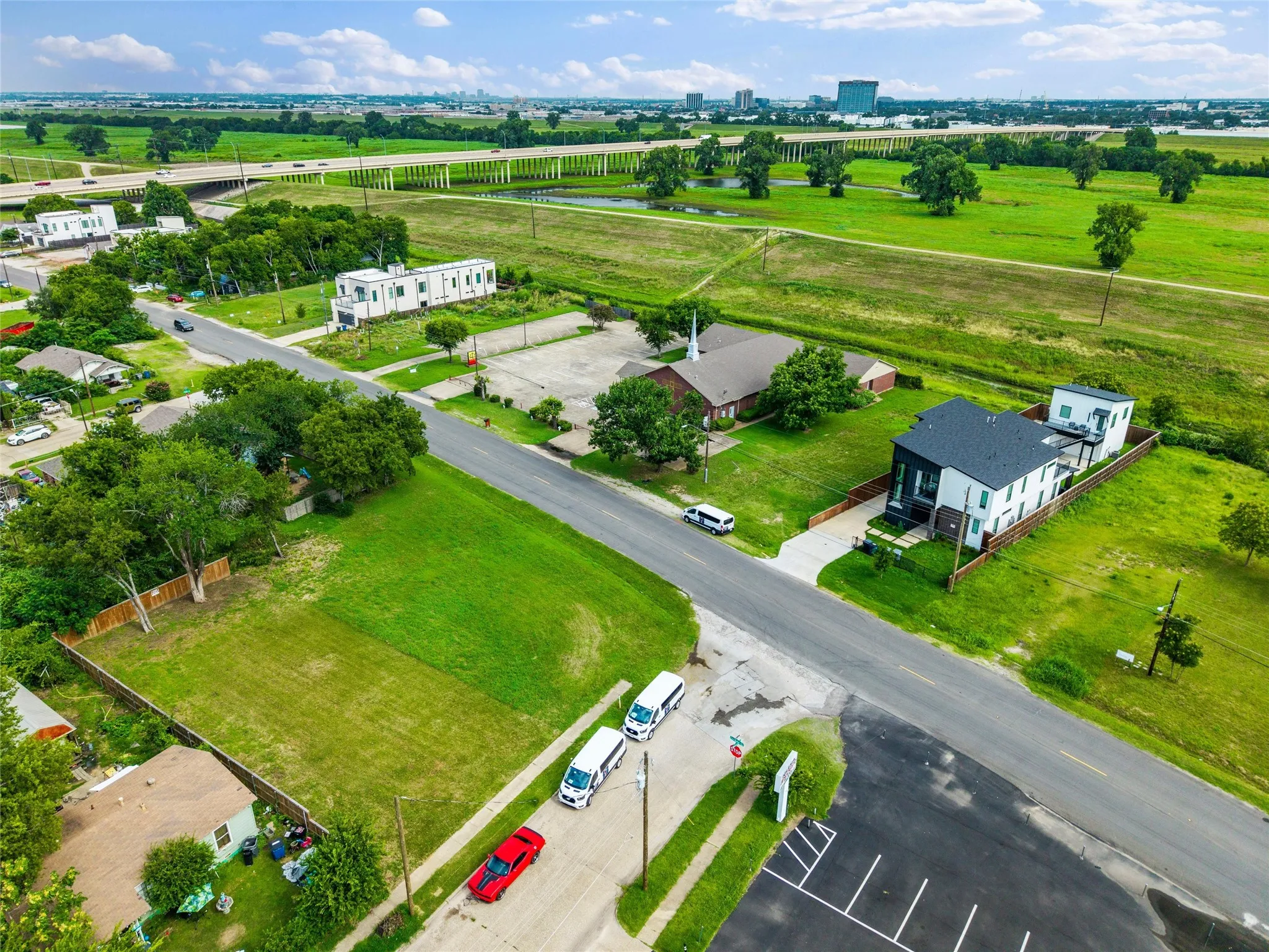 Improved Land For Sale in Dallas County , 4023 Darien Street, Dallas, Texas 75212, 0, 0, Garage spaces, 0 Sqft, built in 0, mls#21312936, Real Estate Agent in Dallas, Homes For Sale in Dallas county, Homes For Sale in Dallas, Realtor in Dallas Texas, Real Estate Brokerage Independent Realty Texas, Luminita Cordes Realtor