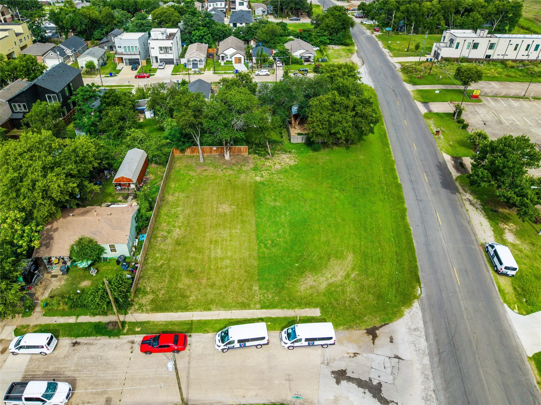 Improved Land For Sale in Dallas County , 4023 Darien Street, Dallas, Texas 75212, 0, 0, Garage spaces, 0 Sqft, built in 0, mls#21312936, Real Estate Agent in Dallas, Homes For Sale in Dallas county, Homes For Sale in Dallas, Realtor in Dallas Texas, Real Estate Brokerage Independent Realty Texas, Luminita Cordes Realtor