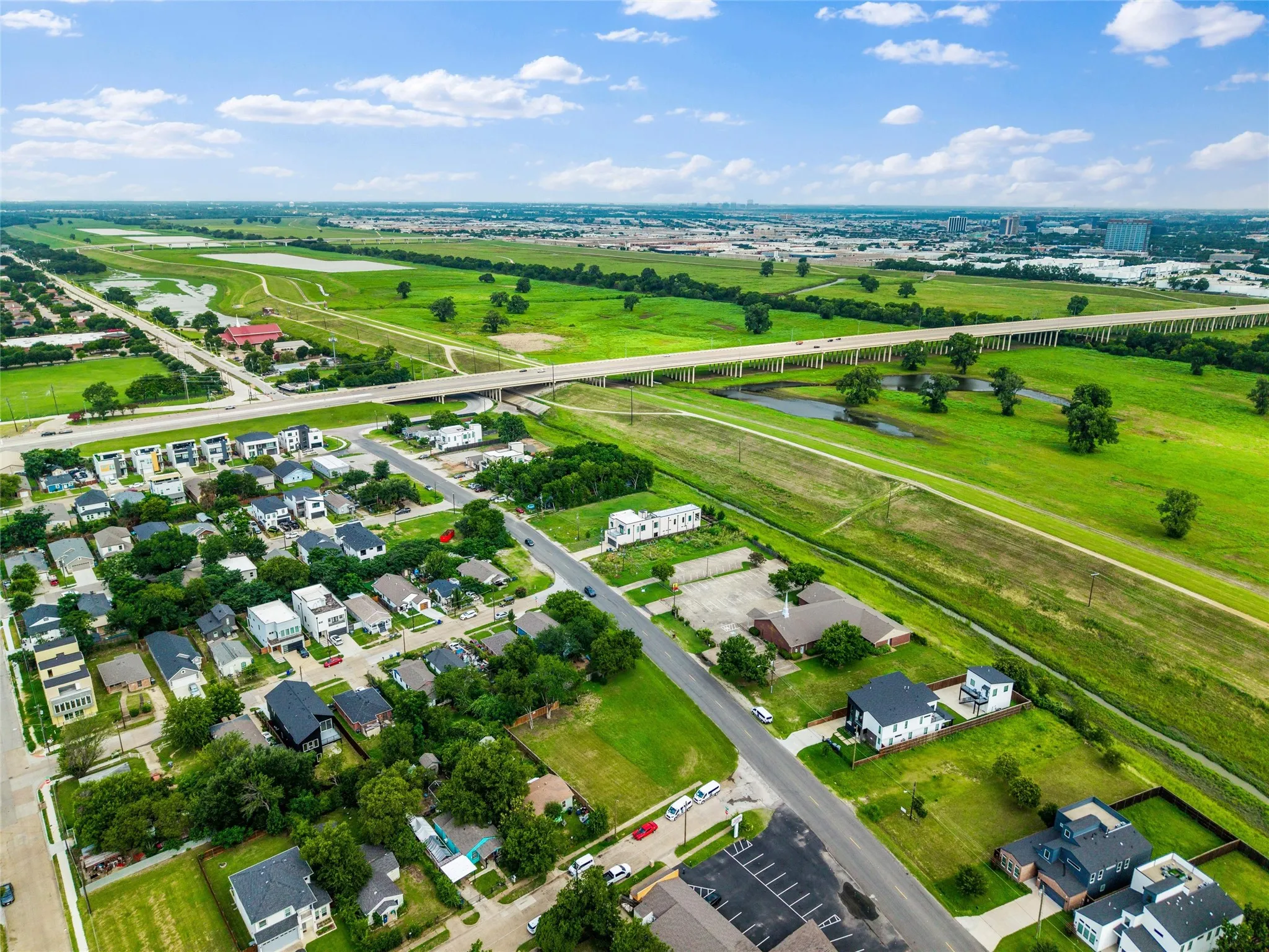 Improved Land For Sale in Dallas County , 4023 Darien Street, Dallas, Texas 75212, 0, 0, Garage spaces, 0 Sqft, built in 0, mls#21312936, Real Estate Agent in Dallas, Homes For Sale in Dallas county, Homes For Sale in Dallas, Realtor in Dallas Texas, Real Estate Brokerage Independent Realty Texas, Luminita Cordes Realtor