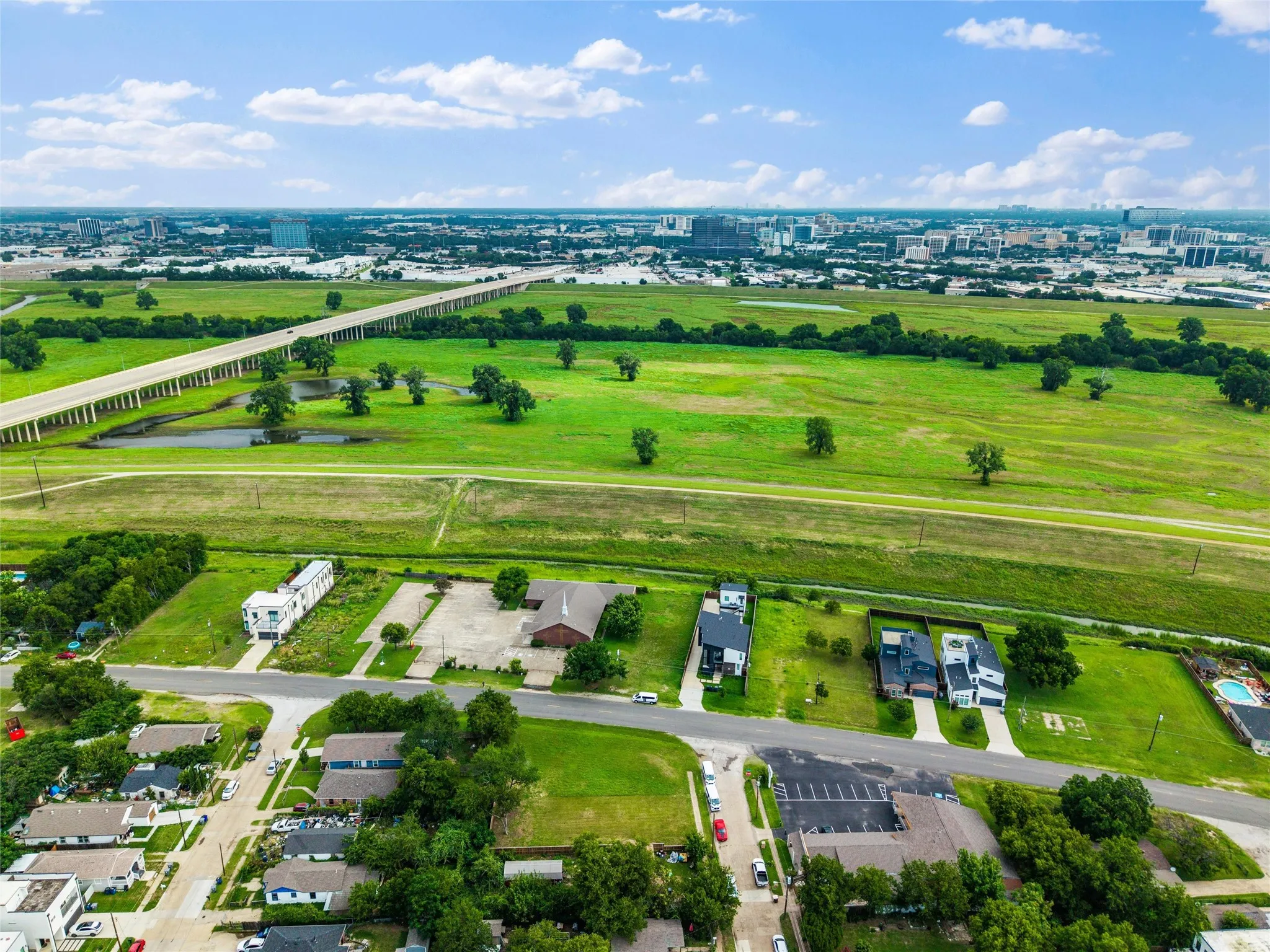 Improved Land For Sale in Dallas County , 4023 Darien Street, Dallas, Texas 75212, 0, 0, Garage spaces, 0 Sqft, built in 0, mls#21312936, Real Estate Agent in Dallas, Homes For Sale in Dallas county, Homes For Sale in Dallas, Realtor in Dallas Texas, Real Estate Brokerage Independent Realty Texas, Luminita Cordes Realtor