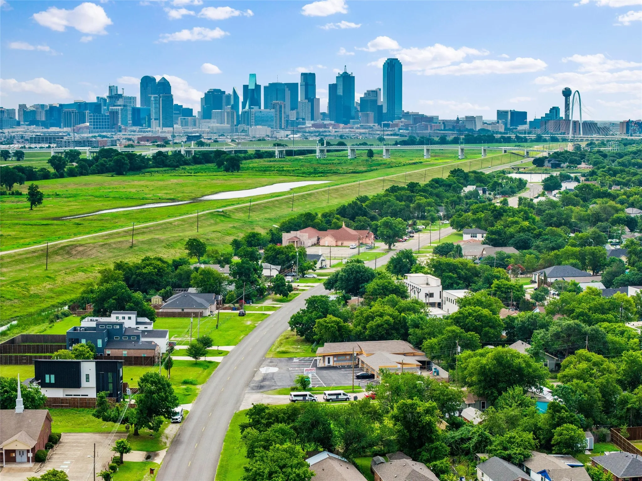 Improved Land For Sale in Dallas County , 4023 Darien Street, Dallas, Texas 75212, 0, 0, Garage spaces, 0 Sqft, built in 0, mls#21312936, Real Estate Agent in Dallas, Homes For Sale in Dallas county, Homes For Sale in Dallas, Realtor in Dallas Texas, Real Estate Brokerage Independent Realty Texas, Luminita Cordes Realtor