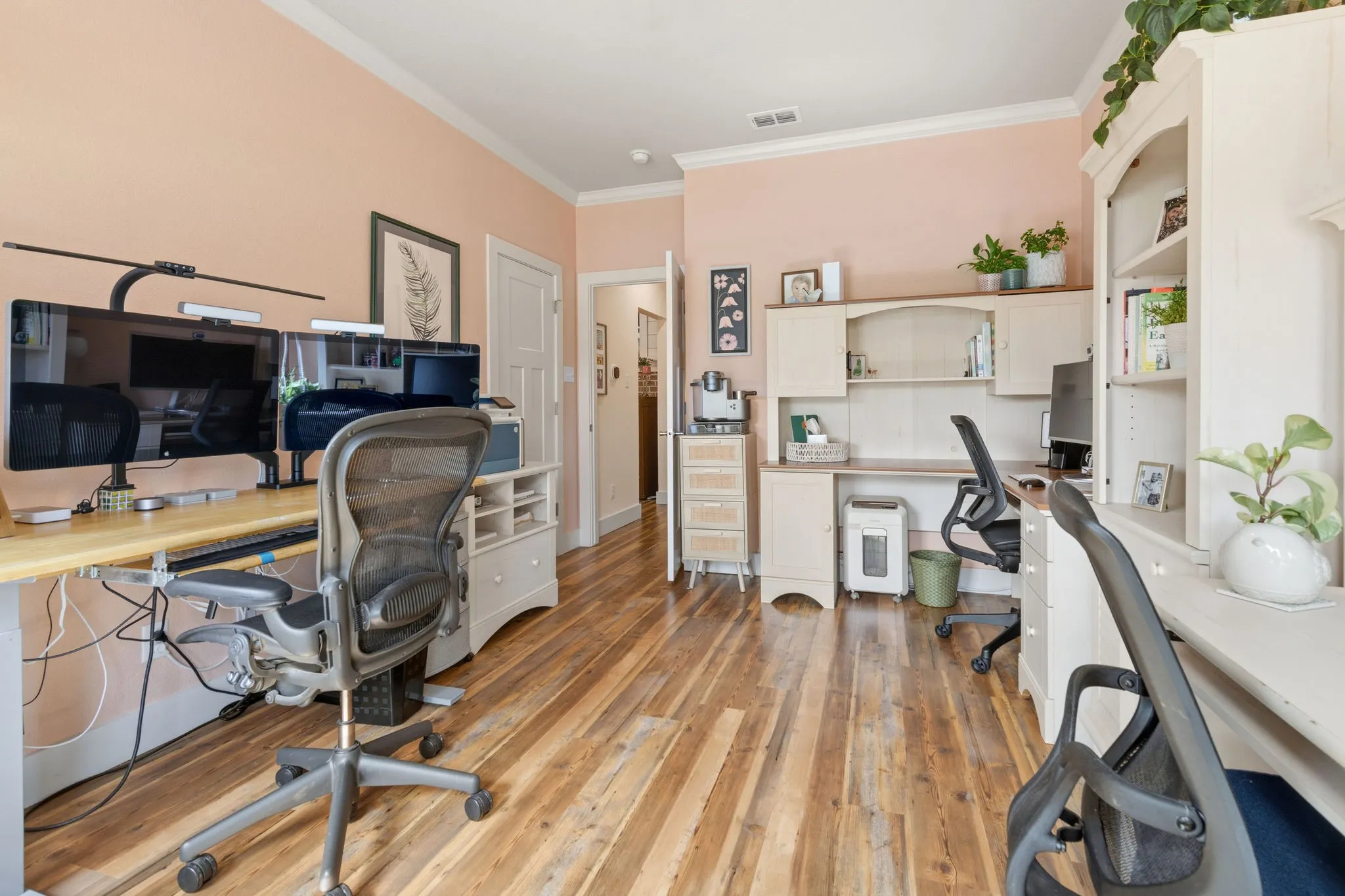 Single Family Residence For Sale in Taylor County , 1710 Urban Avenue, Abilene, Texas 79601, 4 Bedroom, 3 Bathroom, 2 Garage spaces, 2,353 Sqft, built in 2019, mls#21312343, Real Estate Agent in Abilene, Homes For Sale in Taylor county, Homes For Sale in Abilene, Realtor in Abilene Texas, Real Estate Brokerage Independent Realty Texas, Luminita Cordes Realtor
