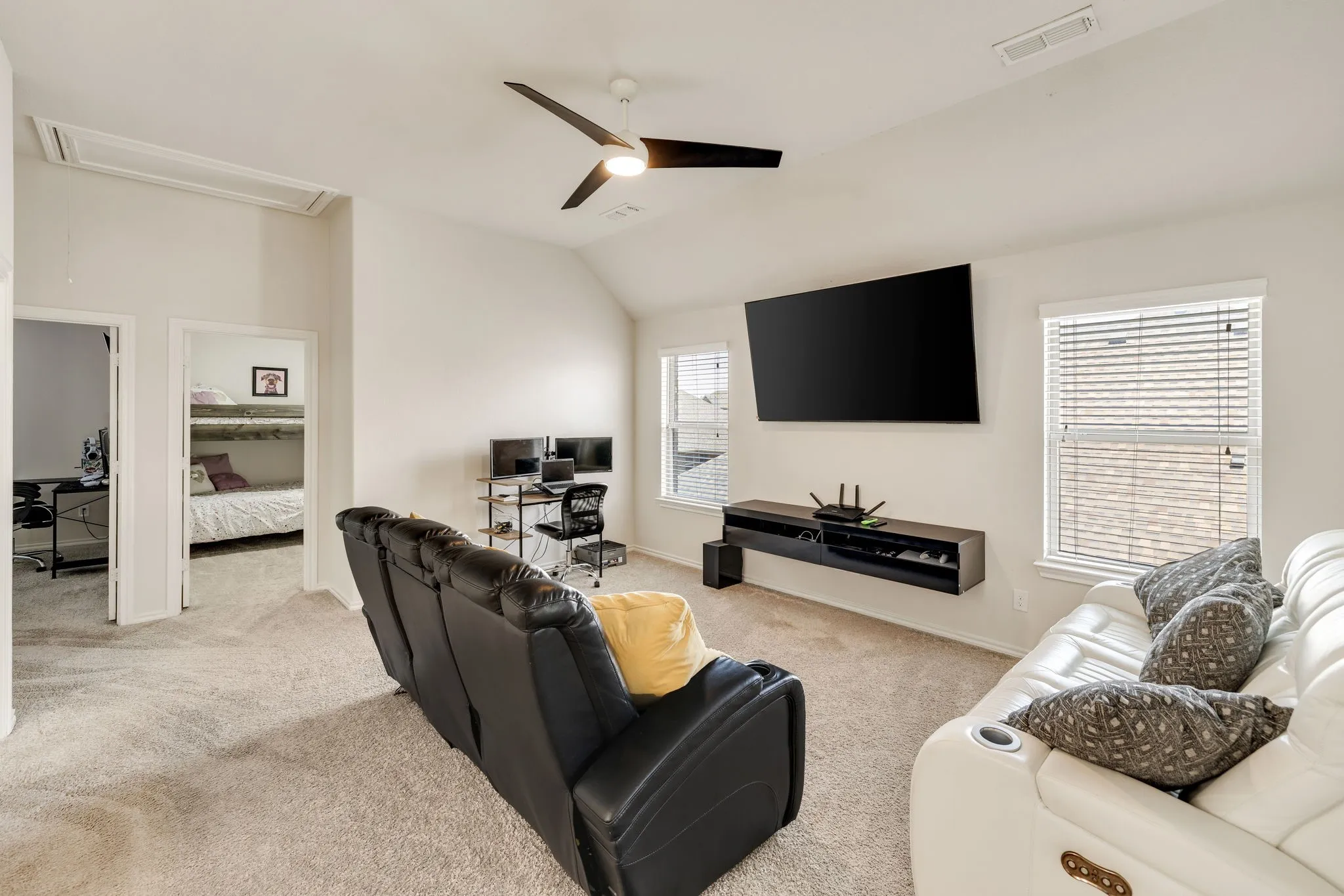 Single Family Residence For Sale in Denton County , 1017 Rose Garden Drive, Little Elm, Texas 75068, 4 Bedroom, 3 Bathroom, 2 Garage spaces, 2,875 Sqft, built in 2015, mls#21311186, Real Estate Agent in Little Elm, Homes For Sale in Denton county, Homes For Sale in Little Elm, Realtor in Little Elm Texas, Real Estate Brokerage Independent Realty Texas, Luminita Cordes Realtor