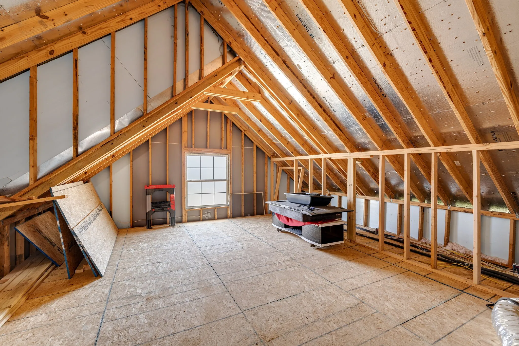 Single Family Residence For Sale in Denton County , 1017 Rose Garden Drive, Little Elm, Texas 75068, 4 Bedroom, 3 Bathroom, 2 Garage spaces, 2,875 Sqft, built in 2015, mls#21311186, Real Estate Agent in Little Elm, Homes For Sale in Denton county, Homes For Sale in Little Elm, Realtor in Little Elm Texas, Real Estate Brokerage Independent Realty Texas, Luminita Cordes Realtor