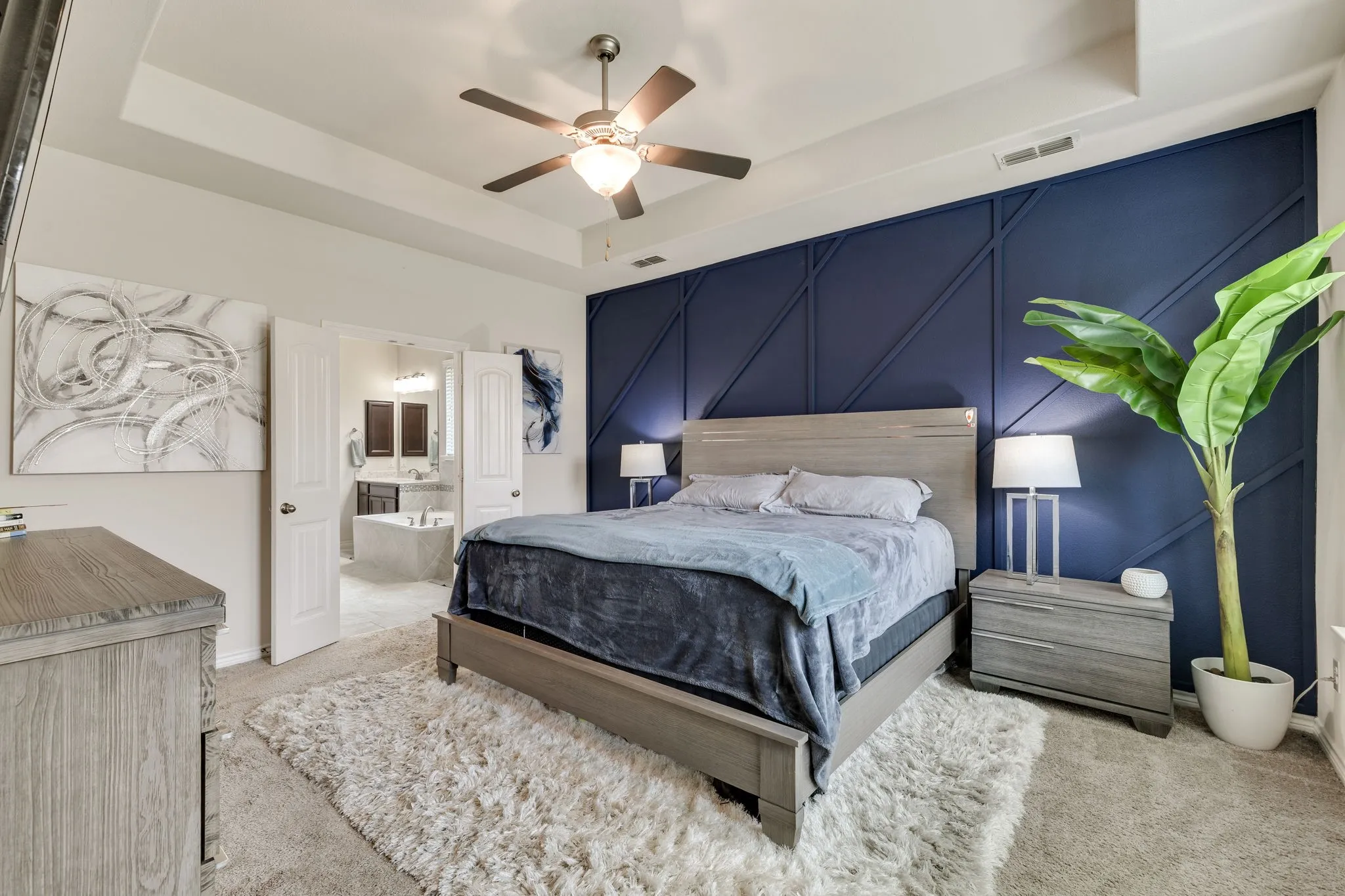 Single Family Residence For Sale in Denton County , 1017 Rose Garden Drive, Little Elm, Texas 75068, 4 Bedroom, 3 Bathroom, 2 Garage spaces, 2,875 Sqft, built in 2015, mls#21311186, Real Estate Agent in Little Elm, Homes For Sale in Denton county, Homes For Sale in Little Elm, Realtor in Little Elm Texas, Real Estate Brokerage Independent Realty Texas, Luminita Cordes Realtor