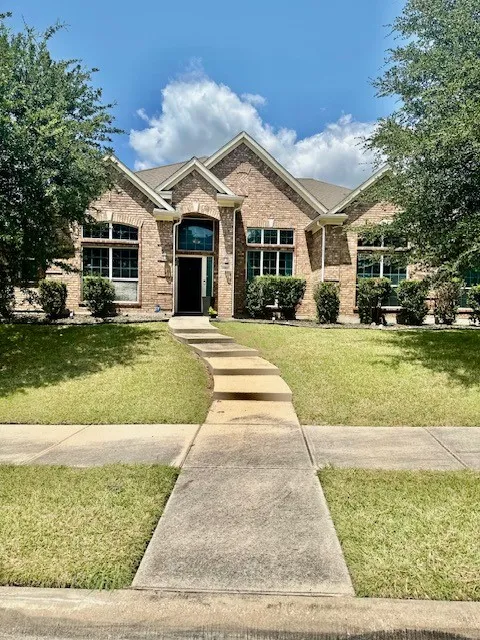 Single Family Residence For Sale in Dallas County , 1005 Trailwood Drive, De Soto, Texas 75115, 4 Bedroom, 3 Bathroom, 2 Garage spaces, 3,198 Sqft, built in 2011, mls#21308276, Real Estate Agent in De Soto, Homes For Sale in Dallas county, Homes For Sale in De Soto, Realtor in De Soto Texas, Real Estate Brokerage Independent Realty Texas, Luminita Cordes Realtor
