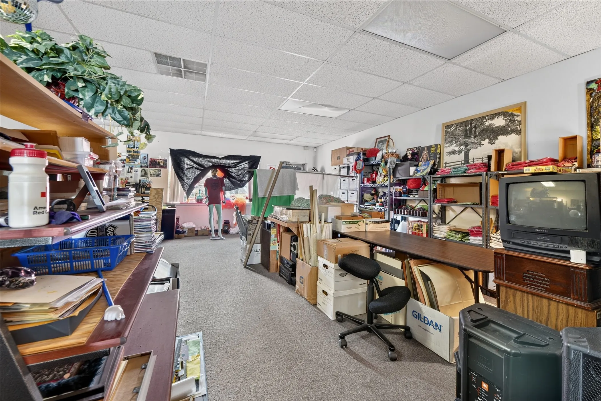 Office For Sale in Denton County , 221-223 N Locust Street, Denton, Texas 76201, 0, 0, Garage spaces, 0 Sqft, built in 1965, mls#21312731, Real Estate Agent in Denton, Homes For Sale in Denton county, Homes For Sale in Denton, Realtor in Denton Texas, Real Estate Brokerage Independent Realty Texas, Luminita Cordes Realtor