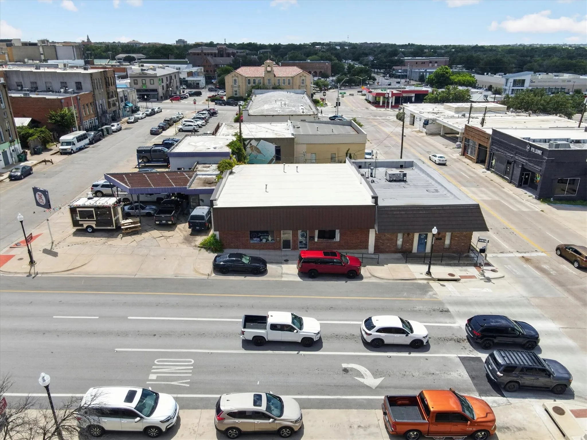 Office For Sale in Denton County , 221-223 N Locust Street, Denton, Texas 76201, 0, 0, Garage spaces, 0 Sqft, built in 1965, mls#21312731, Real Estate Agent in Denton, Homes For Sale in Denton county, Homes For Sale in Denton, Realtor in Denton Texas, Real Estate Brokerage Independent Realty Texas, Luminita Cordes Realtor