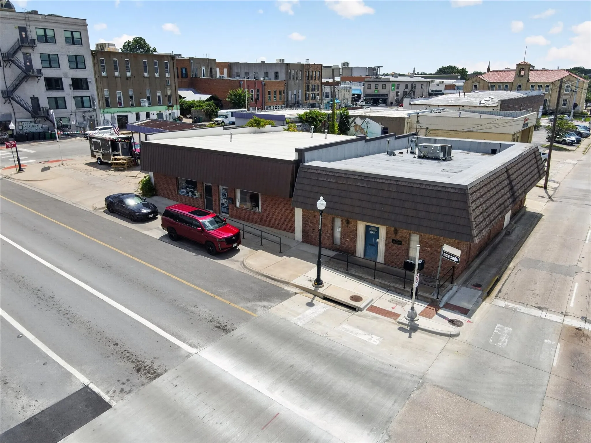 Office For Sale in Denton County , 221-223 N Locust Street, Denton, Texas 76201, 0, 0, Garage spaces, 0 Sqft, built in 1965, mls#21312731, Real Estate Agent in Denton, Homes For Sale in Denton county, Homes For Sale in Denton, Realtor in Denton Texas, Real Estate Brokerage Independent Realty Texas, Luminita Cordes Realtor