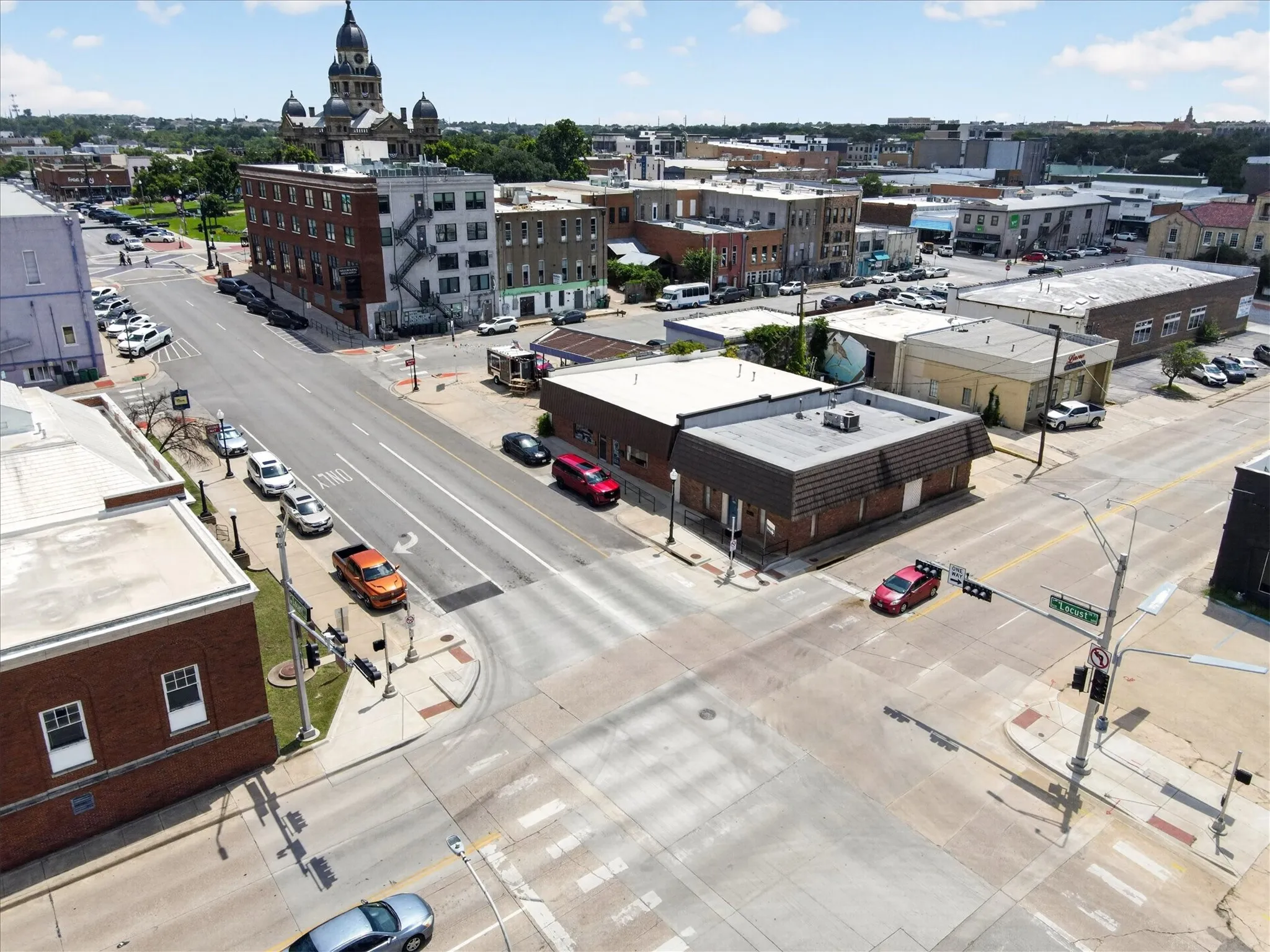 Office For Sale in Denton County , 221-223 N Locust Street, Denton, Texas 76201, 0, 0, Garage spaces, 0 Sqft, built in 1965, mls#21312731, Real Estate Agent in Denton, Homes For Sale in Denton county, Homes For Sale in Denton, Realtor in Denton Texas, Real Estate Brokerage Independent Realty Texas, Luminita Cordes Realtor