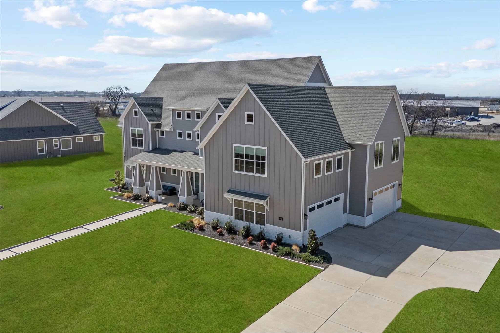Single Family Residence For Rent in Collin County , 711 Lexington Lane, Nevada, Texas 75173, 5 Bedroom, 5 Bathroom, 4 Garage spaces, 5,789 Sqft, built in 2022, mls#21312990, Real Estate Agent in Nevada, Homes For Rent in Collin county, Homes For Rent in Nevada, Realtor in Nevada Texas, Real Estate Brokerage Independent Realty Texas, Luminita Cordes Realtor