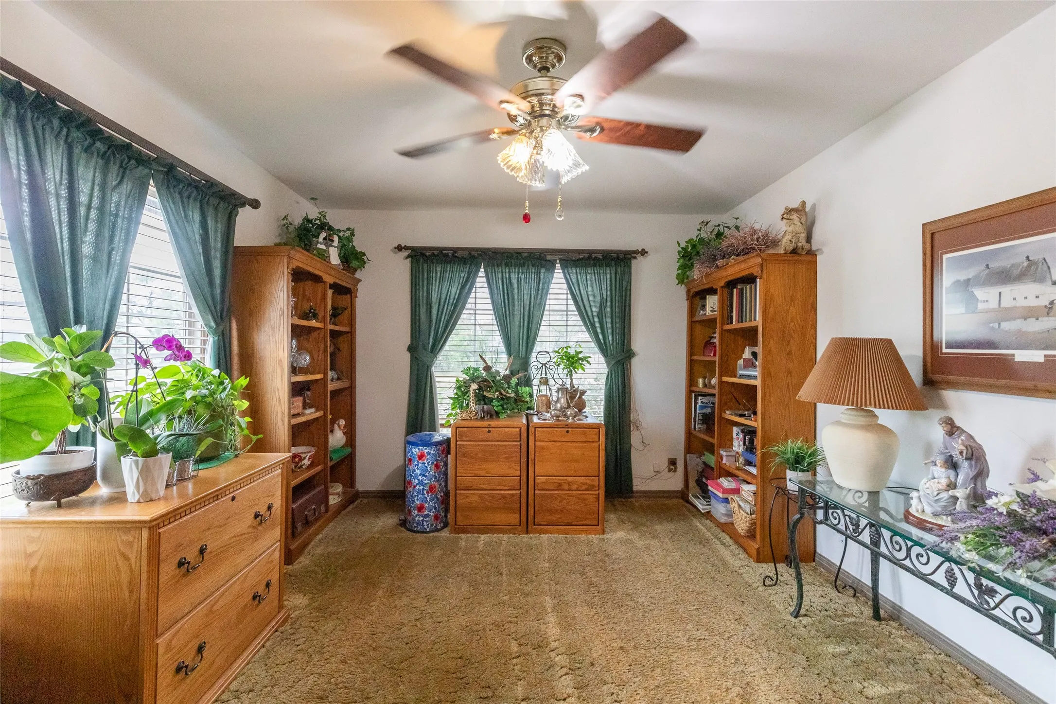 Single Family Residence For Sale in Taylor County , 300 Fm 126, Merkel, Texas 79536, 4 Bedroom, 3 Bathroom, 2 Garage spaces, 3,300 Sqft, built in 1950, mls#21309189, Real Estate Agent in Merkel, Homes For Sale in Taylor county, Homes For Sale in Merkel, Realtor in Merkel Texas, Real Estate Brokerage Independent Realty Texas, Luminita Cordes Realtor