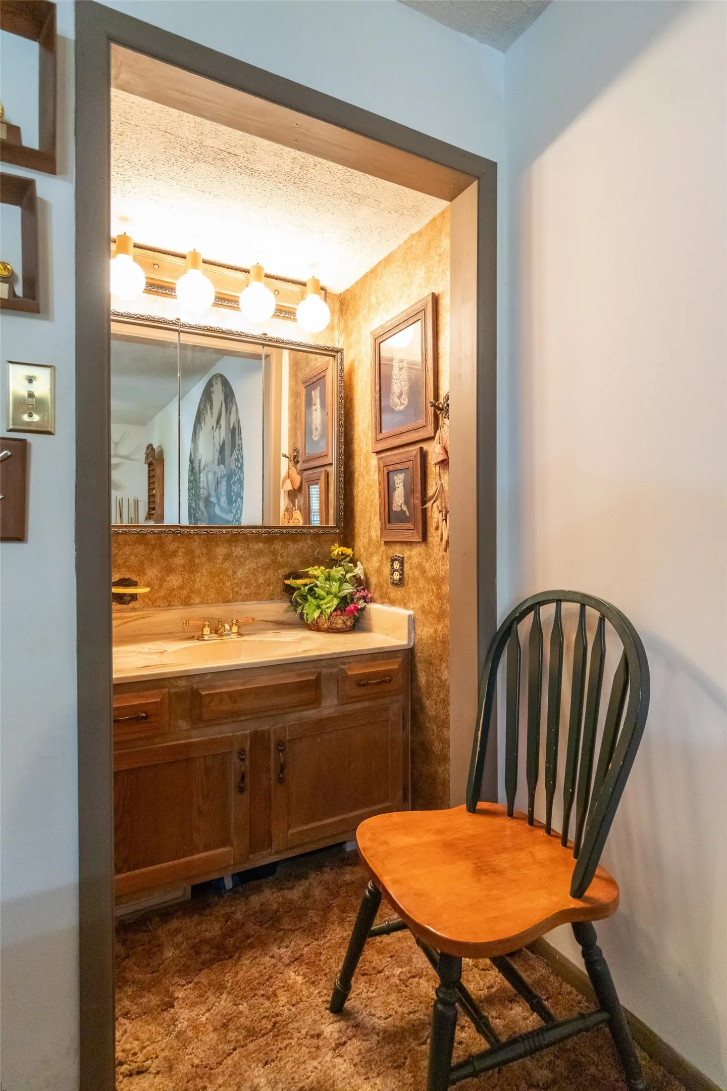 Single Family Residence For Sale in Taylor County , 300 Fm 126, Merkel, Texas 79536, 4 Bedroom, 3 Bathroom, 2 Garage spaces, 3,300 Sqft, built in 1950, mls#21309189, Real Estate Agent in Merkel, Homes For Sale in Taylor county, Homes For Sale in Merkel, Realtor in Merkel Texas, Real Estate Brokerage Independent Realty Texas, Luminita Cordes Realtor