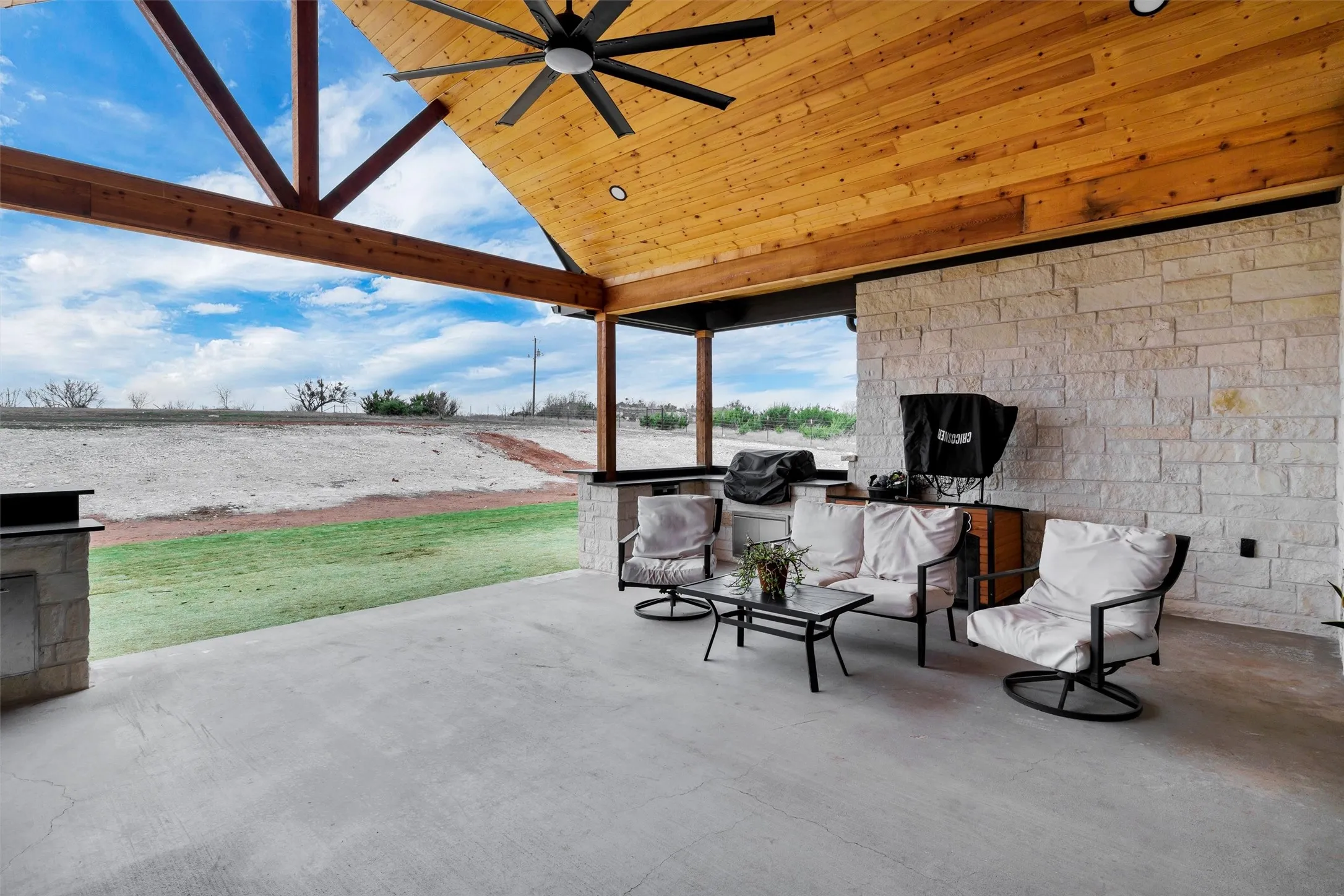 Single Family Residence For Sale in Johnson County , 12503 County Road 1131, Godley, Texas 76044, 5 Bedroom, 4 Bathroom, 3 Garage spaces, 3,174 Sqft, built in 2025, mls#21307790, Real Estate Agent in Godley, Homes For Sale in Johnson county, Homes For Sale in Godley, Realtor in Godley Texas, Real Estate Brokerage Independent Realty Texas, Luminita Cordes Realtor