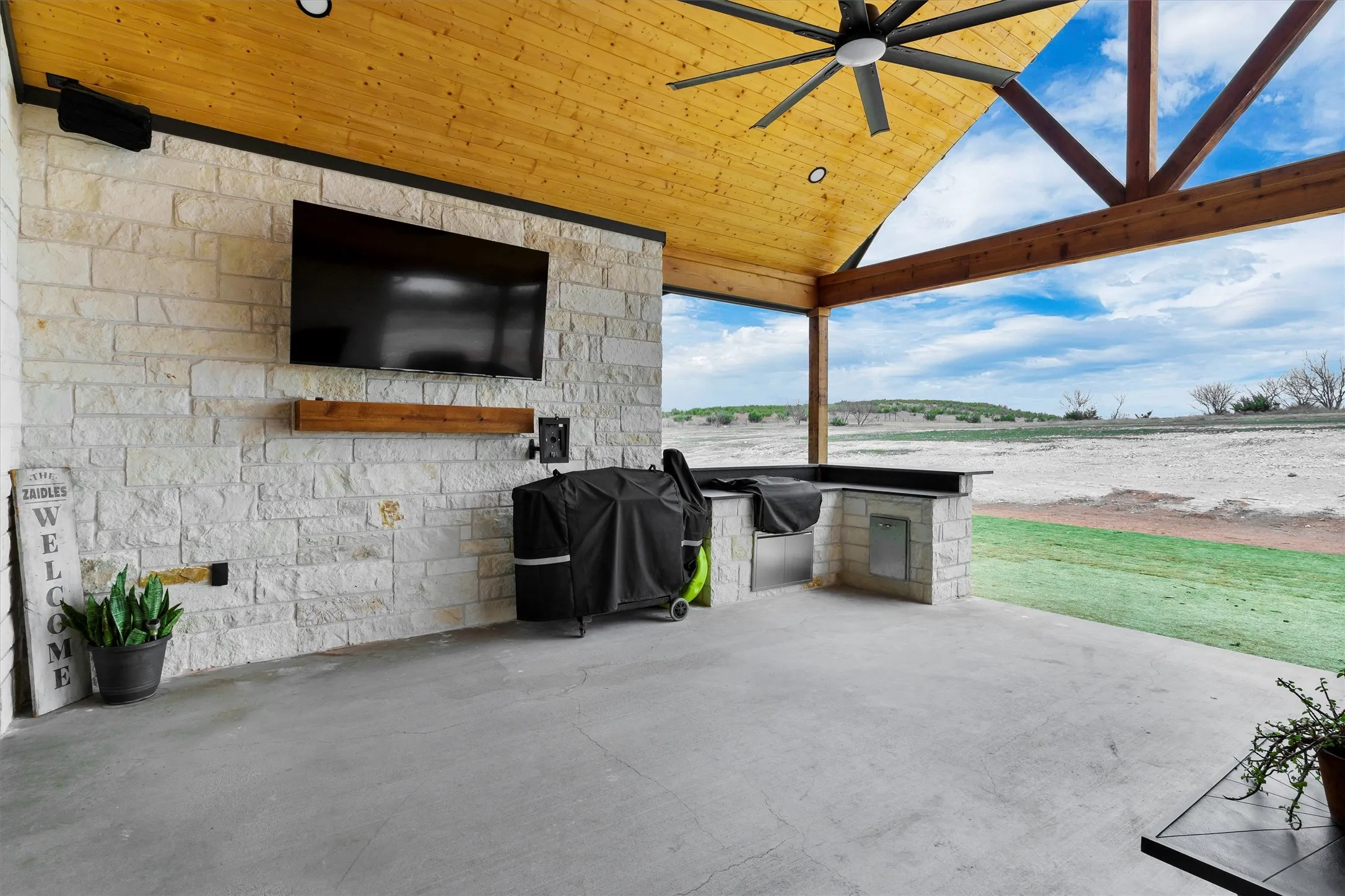 Single Family Residence For Sale in Johnson County , 12503 County Road 1131, Godley, Texas 76044, 5 Bedroom, 4 Bathroom, 3 Garage spaces, 3,174 Sqft, built in 2025, mls#21307790, Real Estate Agent in Godley, Homes For Sale in Johnson county, Homes For Sale in Godley, Realtor in Godley Texas, Real Estate Brokerage Independent Realty Texas, Luminita Cordes Realtor