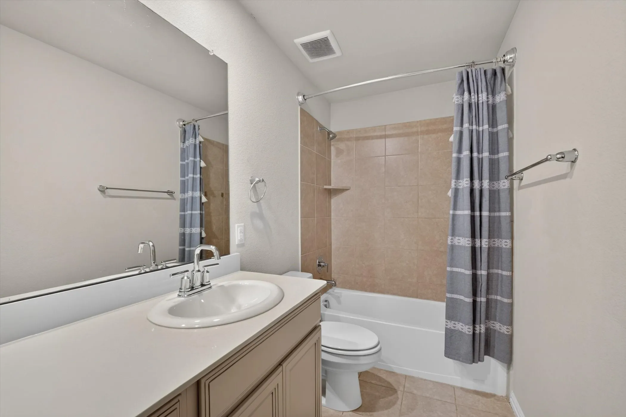Single Family Residence For Rent in Denton County , 3009 Stallion Trail Way, Aubrey, Texas 76227, 4 Bedroom, 3 Bathroom, 3 Garage spaces, 2,910 Sqft, built in 2020, mls#21312916, Real Estate Agent in Aubrey, Homes For Rent in Denton county, Homes For Rent in Aubrey, Realtor in Aubrey Texas, Real Estate Brokerage Independent Realty Texas, Luminita Cordes Realtor