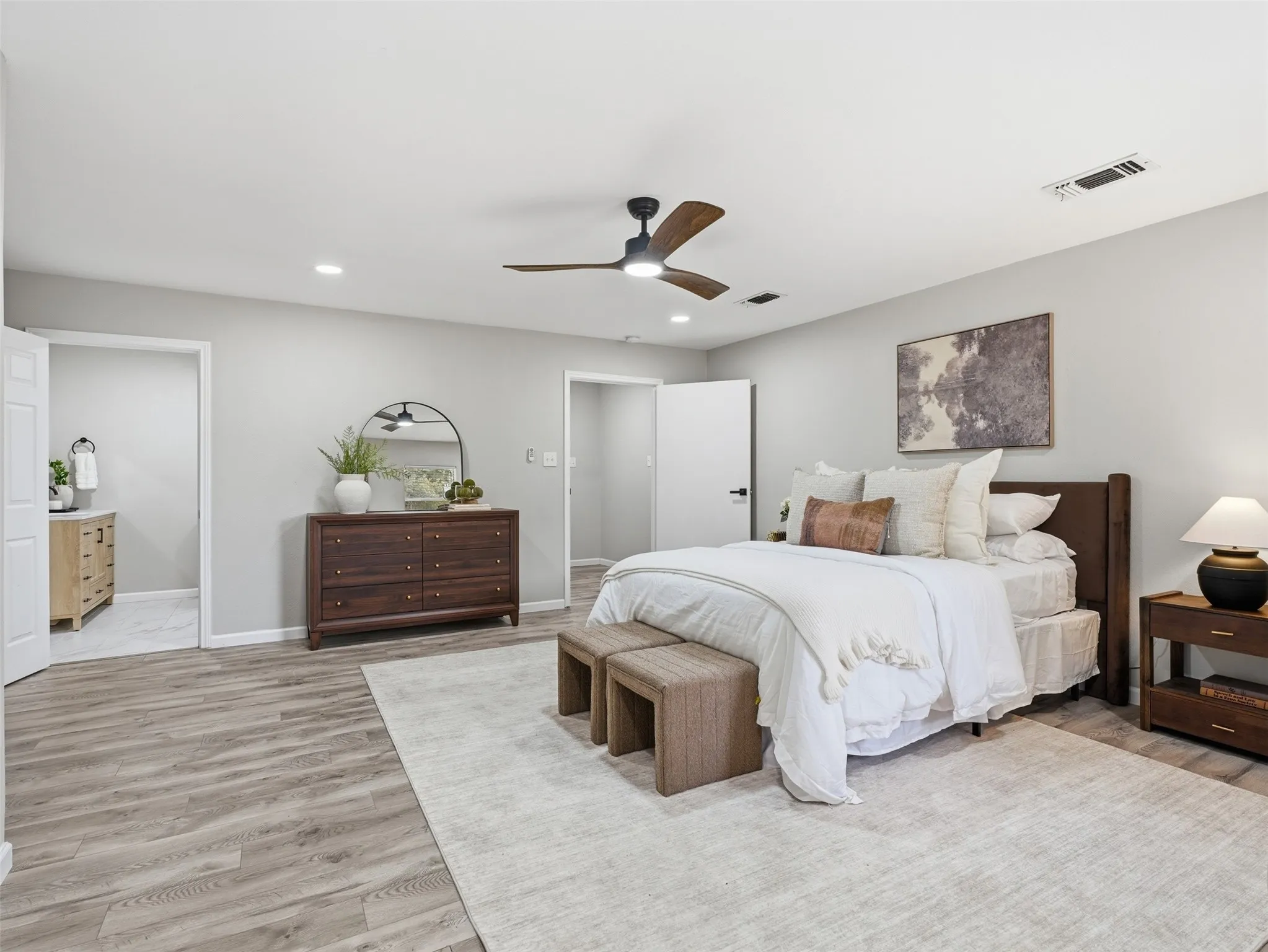 Single Family Residence For Sale in Parker County , 1213 Vivienne Street, Weatherford, Texas 76086, 4 Bedroom, 3 Bathroom, Garage spaces, 1,747 Sqft, built in 1979, mls#21311668, Real Estate Agent in Weatherford, Homes For Sale in Parker county, Homes For Sale in Weatherford, Realtor in Weatherford Texas, Real Estate Brokerage Independent Realty Texas, Luminita Cordes Realtor