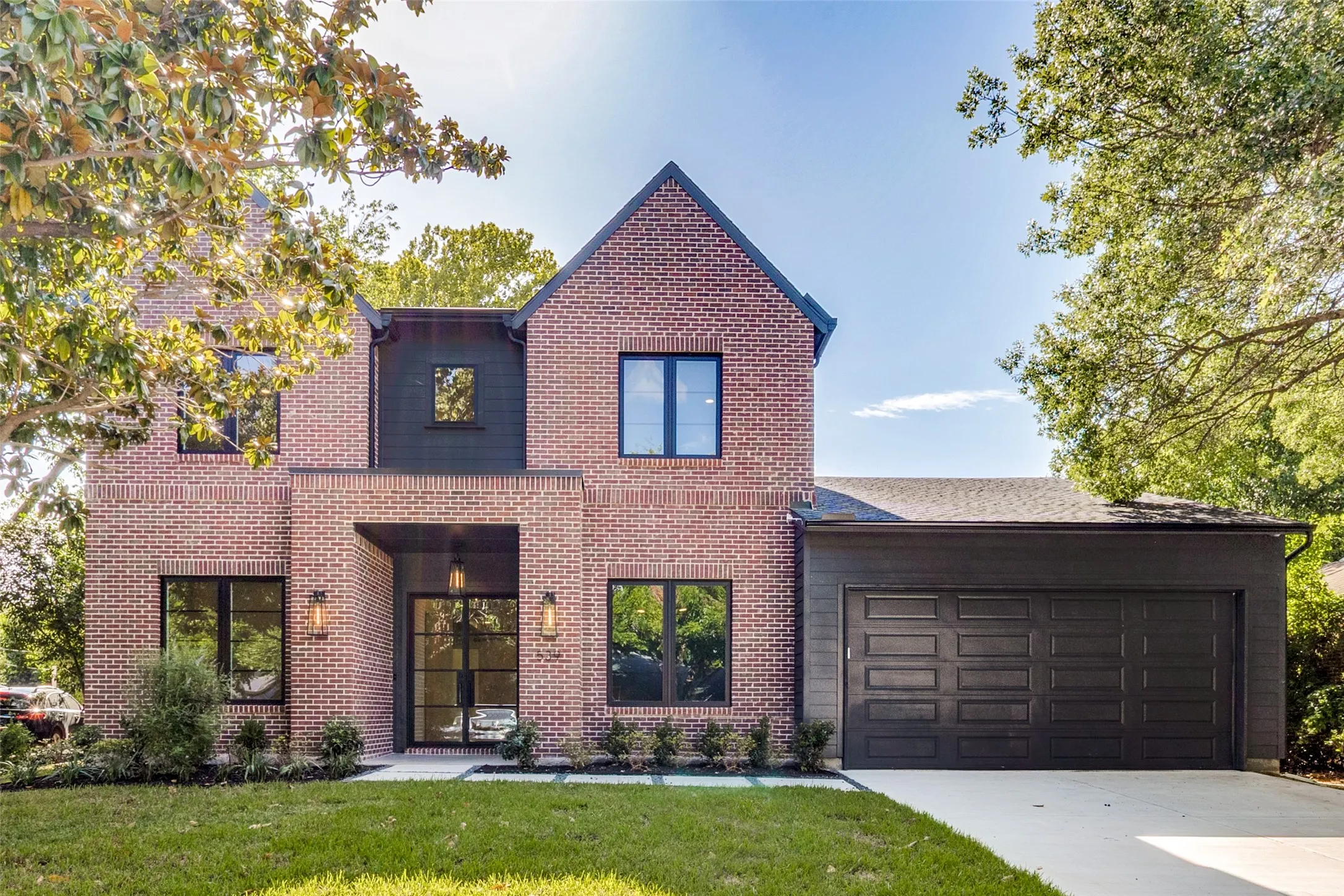 Single Family Residence For Sale in Dallas County , 539 Classen Drive, Dallas, Texas 75218, 5 Bedroom, 5 Bathroom, 2 Garage spaces, 4,220 Sqft, built in 2026, mls#21312838, Real Estate Agent in Dallas, Homes For Sale in Dallas county, Homes For Sale in Dallas, Realtor in Dallas Texas, Real Estate Brokerage Independent Realty Texas, Luminita Cordes Realtor