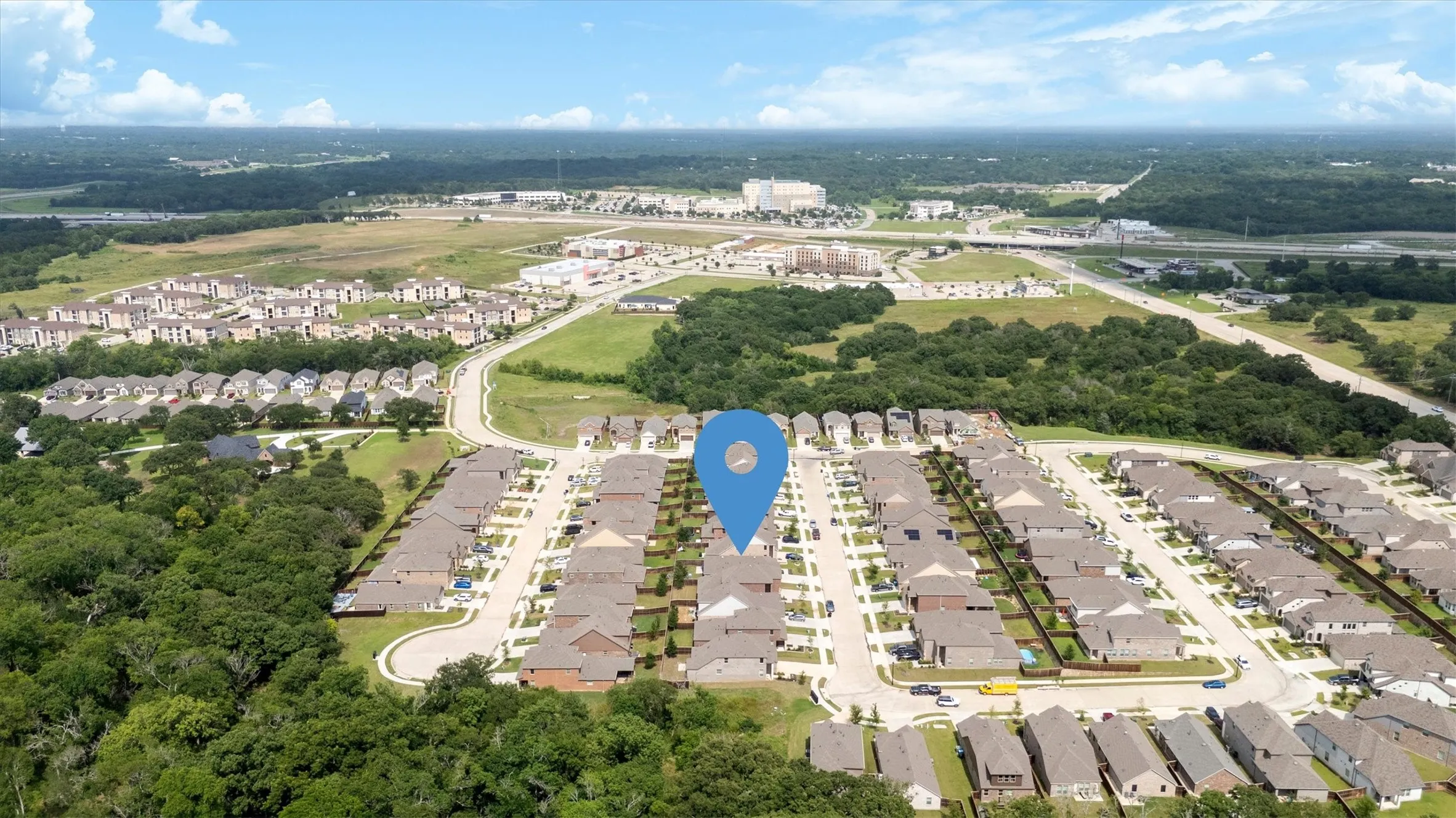 Single Family Residence For Sale in Grayson County , 3916 Oak Creek Circle, Denison, Texas 75020, 3 Bedroom, 2 Bathroom, 2 Garage spaces, 1,517 Sqft, built in 2021, mls#21311432, Real Estate Agent in Denison, Homes For Sale in Grayson county, Homes For Sale in Denison, Realtor in Denison Texas, Real Estate Brokerage Independent Realty Texas, Luminita Cordes Realtor