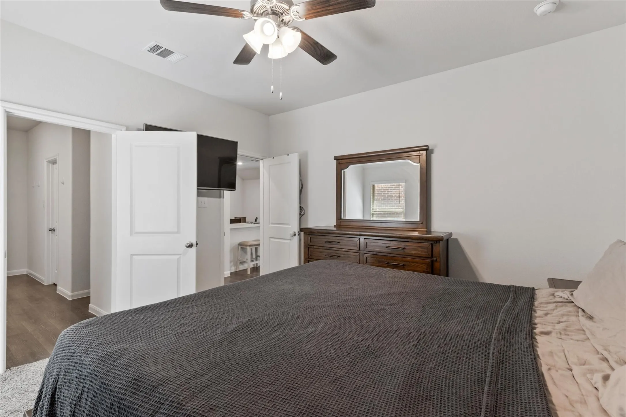 Single Family Residence For Sale in Grayson County , 3916 Oak Creek Circle, Denison, Texas 75020, 3 Bedroom, 2 Bathroom, 2 Garage spaces, 1,517 Sqft, built in 2021, mls#21311432, Real Estate Agent in Denison, Homes For Sale in Grayson county, Homes For Sale in Denison, Realtor in Denison Texas, Real Estate Brokerage Independent Realty Texas, Luminita Cordes Realtor