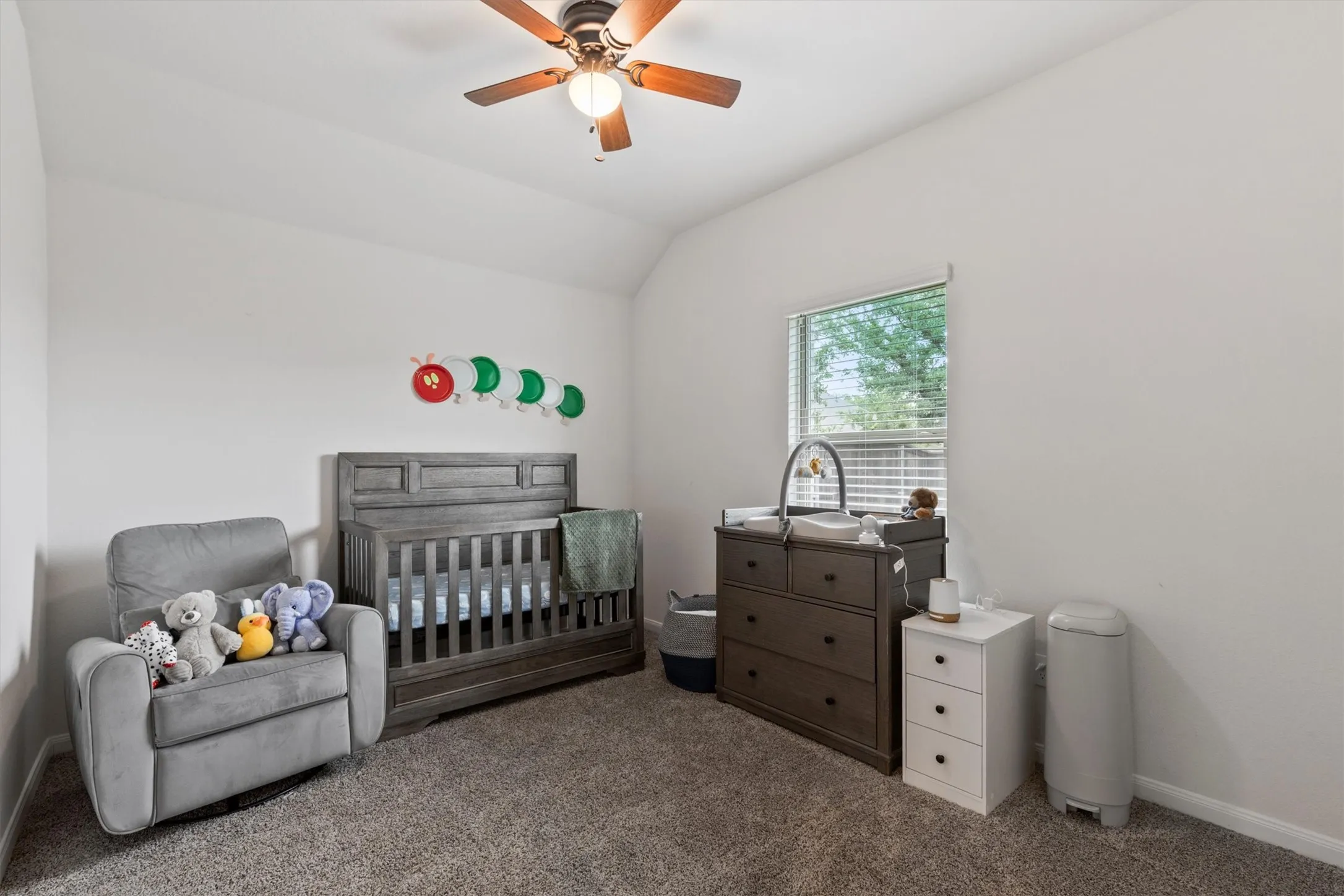 Single Family Residence For Sale in Grayson County , 3916 Oak Creek Circle, Denison, Texas 75020, 3 Bedroom, 2 Bathroom, 2 Garage spaces, 1,517 Sqft, built in 2021, mls#21311432, Real Estate Agent in Denison, Homes For Sale in Grayson county, Homes For Sale in Denison, Realtor in Denison Texas, Real Estate Brokerage Independent Realty Texas, Luminita Cordes Realtor