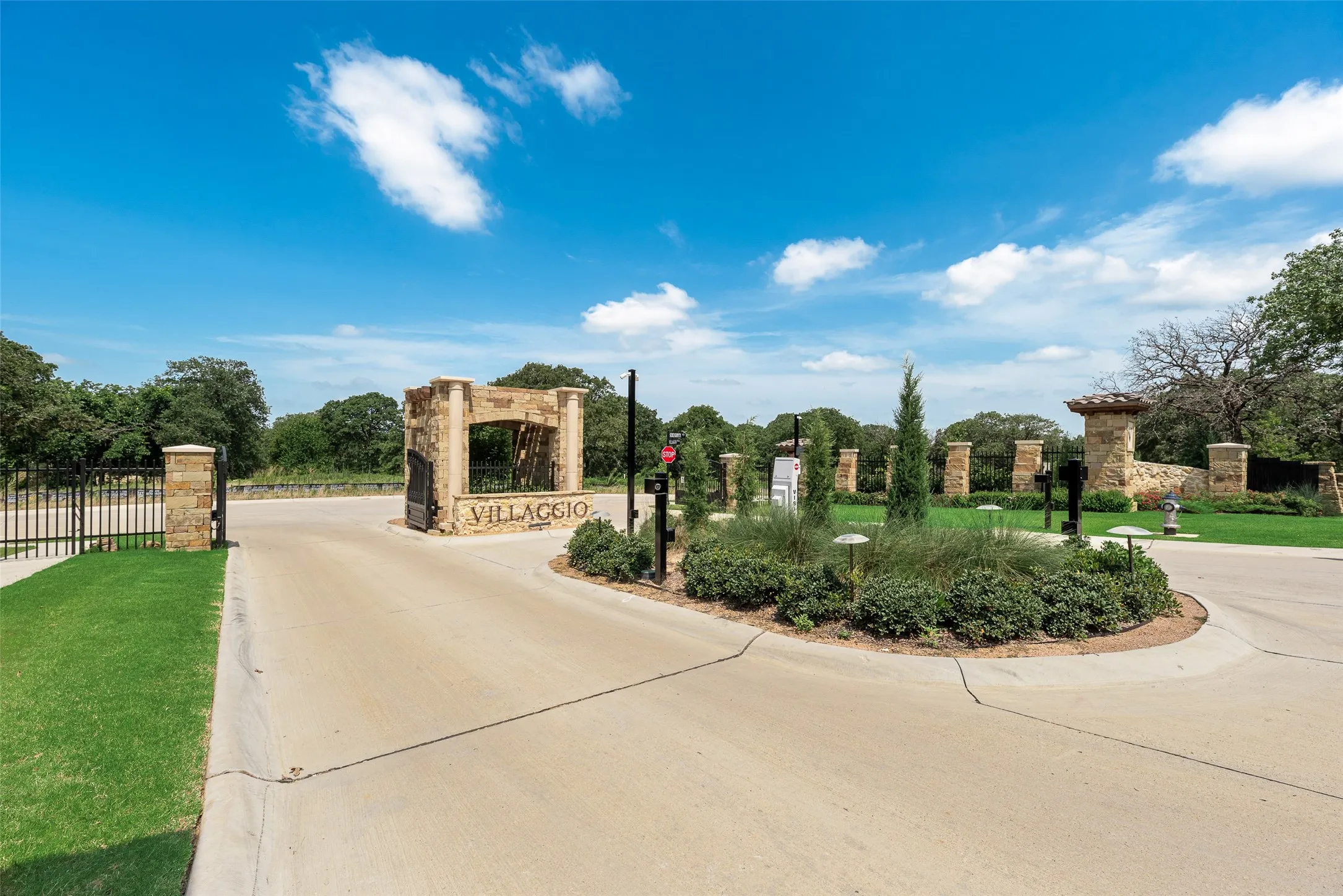 Improved Land For Sale in Tarrant County , 1908 Serendipity Court, Westlake, Texas 76262, 0, 0, Garage spaces, 0 Sqft, built in 0, mls#21312670, Real Estate Agent in Westlake, Homes For Sale in Tarrant county, Homes For Sale in Westlake, Realtor in Westlake Texas, Real Estate Brokerage Independent Realty Texas, Luminita Cordes Realtor