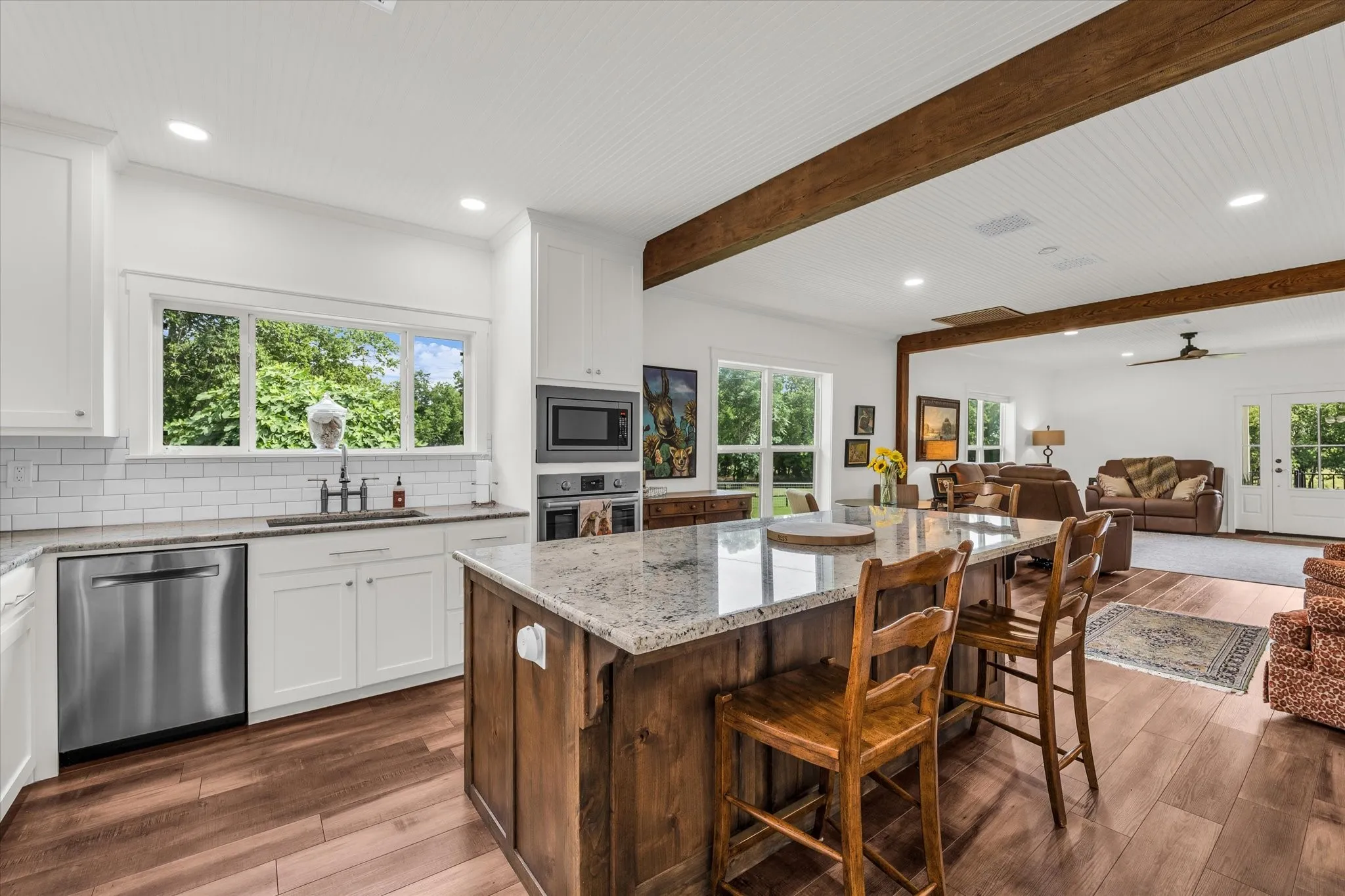 Farm For Sale in Bosque County , 362 County Road 3230, Clifton, Texas 76634, 2 Bedroom, 2 Bathroom, Garage spaces, 1,408 Sqft, built in 1945, mls#21313080, Real Estate Agent in Clifton, Homes For Sale in Bosque county, Homes For Sale in Clifton, Realtor in Clifton Texas, Real Estate Brokerage Independent Realty Texas, Luminita Cordes Realtor