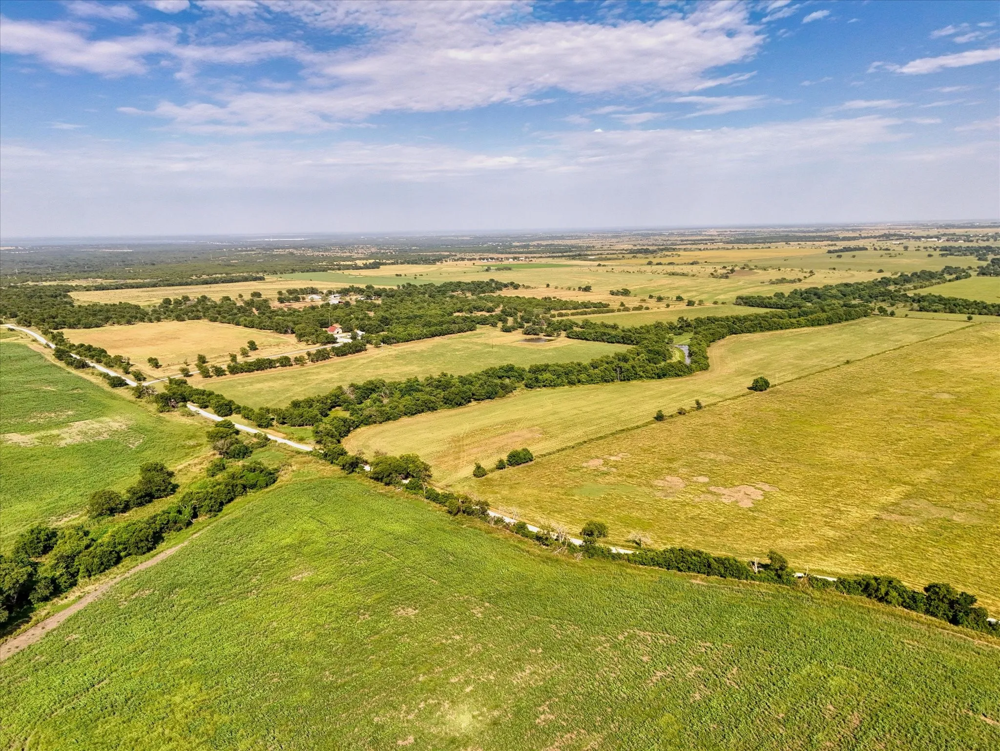 Farm For Sale in Bosque County , 362 County Road 3230, Clifton, Texas 76634, 2 Bedroom, 2 Bathroom, Garage spaces, 1,408 Sqft, built in 1945, mls#21313080, Real Estate Agent in Clifton, Homes For Sale in Bosque county, Homes For Sale in Clifton, Realtor in Clifton Texas, Real Estate Brokerage Independent Realty Texas, Luminita Cordes Realtor