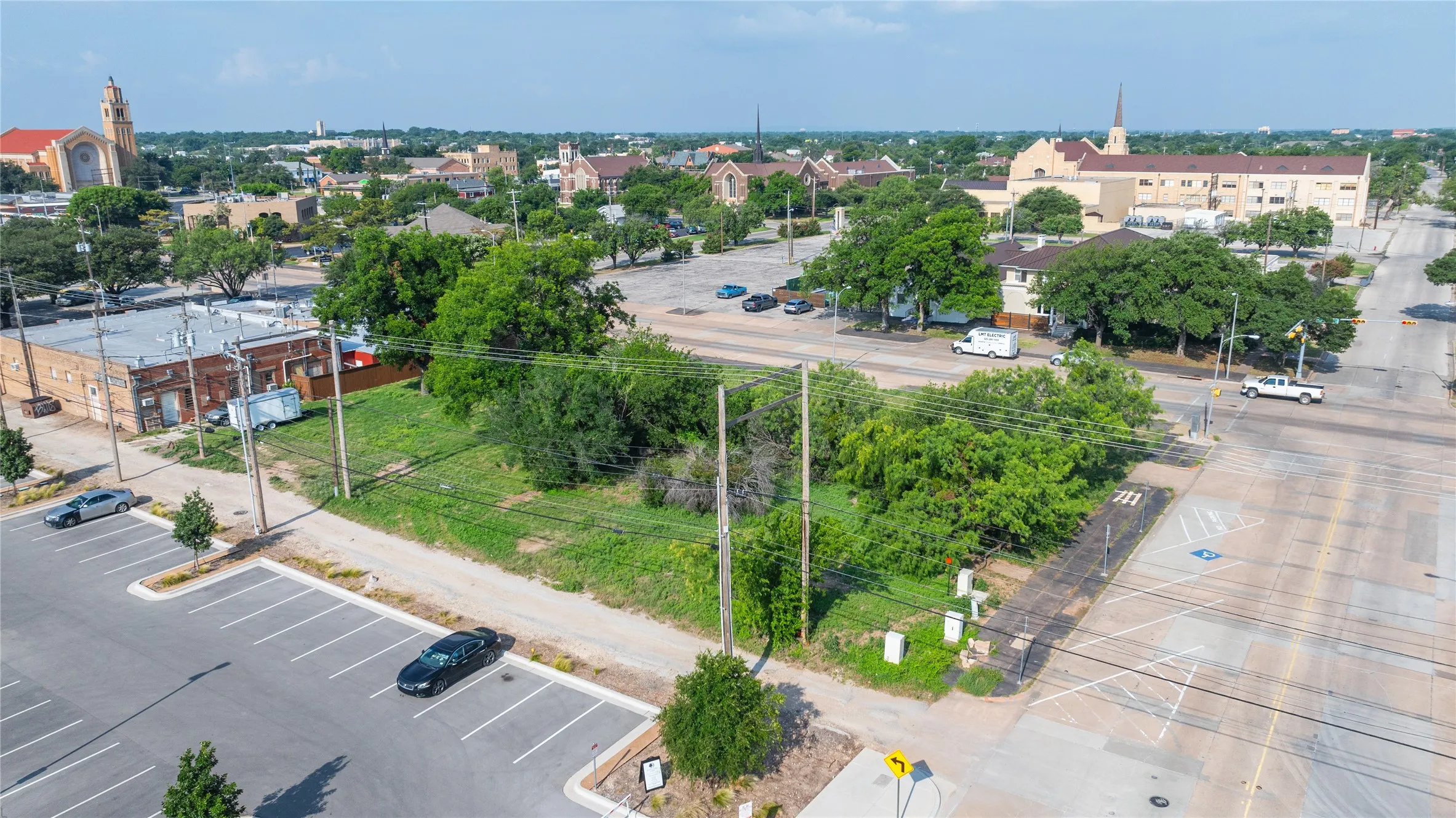 Unimproved Land For Sale in Taylor County , 1235 N 6th Street, Abilene, Texas 79601, 0, 0, Garage spaces, 0 Sqft, built in 1900, Price $350,000, mls#21313054, Real Estate Agent in Abilene, Homes For Sale in Taylor county, Homes For Sale in Abilene, Realtor in Abilene Texas, Real Estate Brokerage Independent Realty Texas, Luminita Cordes Realtor