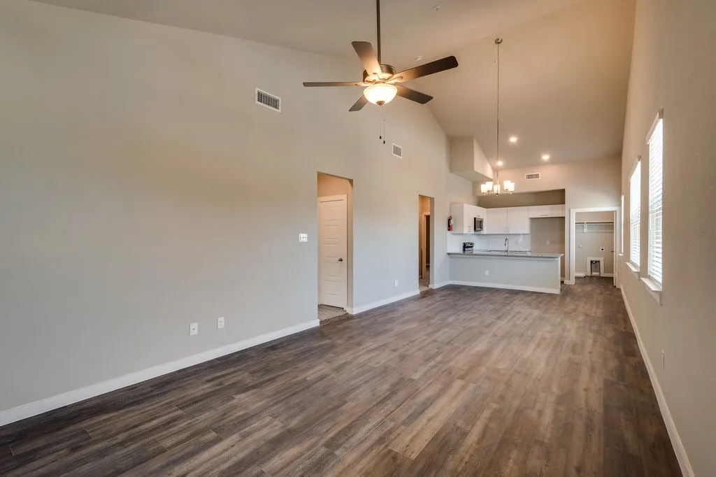 Apartment For Rent in Ellis County , 750 Fallow Drive, Venus, Texas 76084, 2 Bedroom, 2 Bathroom, 1 Garage spaces, 1,274 Sqft, built in 2023, mls#21313113, Real Estate Agent in Venus, Homes For Rent in Ellis county, Homes For Rent in Venus, Realtor in Venus Texas, Real Estate Brokerage Independent Realty Texas, Luminita Cordes Realtor