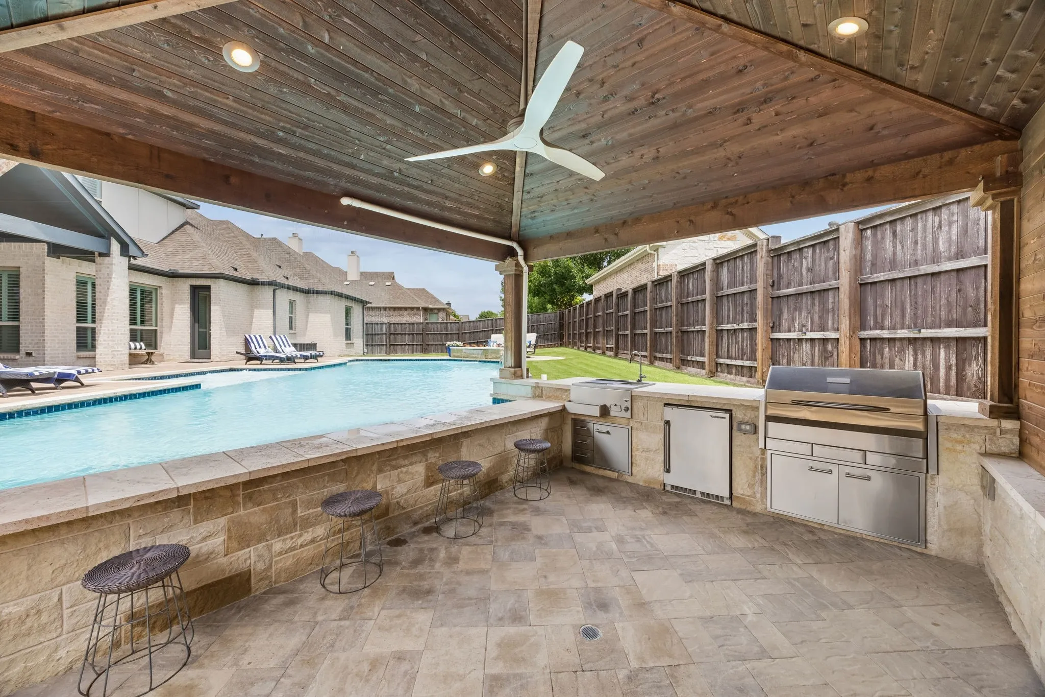 Endless Pool!  Ideal for play or the avid lap swimmer.