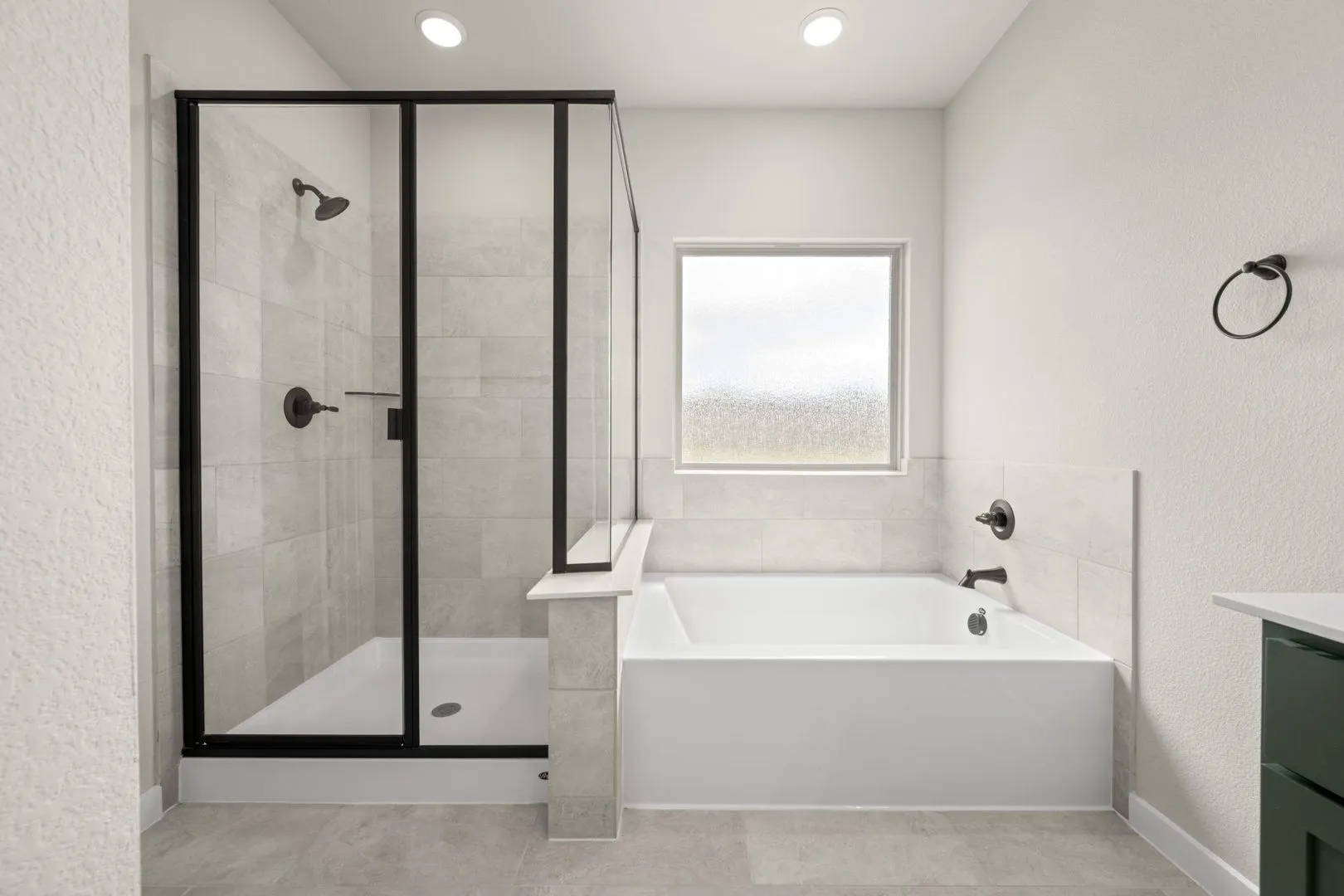 25_6900 Deadwood- Primary Suite-5