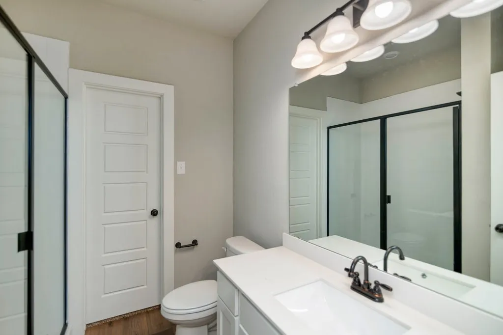 Quadruplex For Rent in Ellis County , 747 Harvest Moon Drive, Venus, Texas 76084, 2 Bedroom, 2 Bathroom, 1 Garage spaces, 1,274 Sqft, built in 2021, mls#21313135, Real Estate Agent in Venus, Homes For Rent in Ellis county, Homes For Rent in Venus, Realtor in Venus Texas, Real Estate Brokerage Independent Realty Texas, Luminita Cordes Realtor