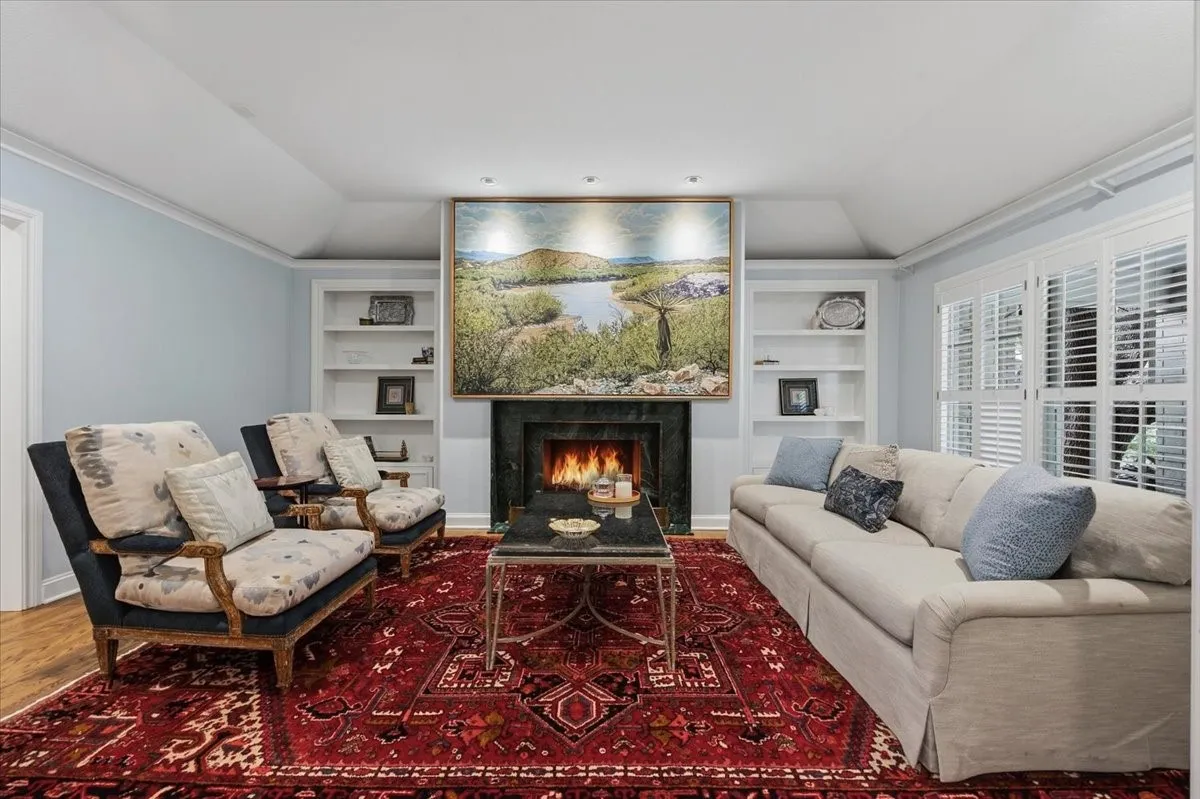 Single Family Residence For Sale in Tarrant County , 2209 Canterbury Drive, Westover Hills, Texas 76107, 4 Bedroom, 4 Bathroom, 3 Garage spaces, 4,124 Sqft, built in 1968, mls#21312764, Real Estate Agent in Westover Hills, Homes For Sale in Tarrant county, Homes For Sale in Westover Hills, Realtor in Westover Hills Texas, Real Estate Brokerage Independent Realty Texas, Luminita Cordes Realtor