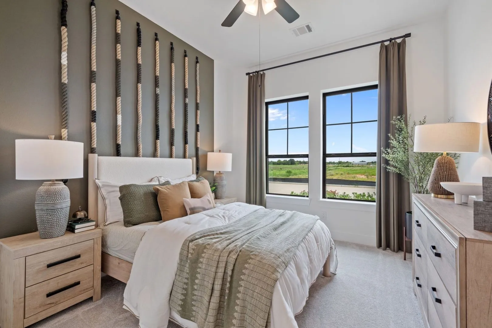 Single Family Residence For Sale in Denton County , 2640 Everglades Drive, Corinth, Texas 76210, 4 Bedroom, 3 Bathroom, 3 Garage spaces, 2,653 Sqft, built in 2026, mls#21313157, Real Estate Agent in Corinth, Homes For Sale in Denton county, Homes For Sale in Corinth, Realtor in Corinth Texas, Real Estate Brokerage Independent Realty Texas, Luminita Cordes Realtor