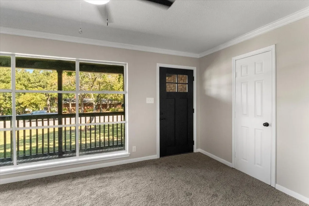 Single Family Residence For Sale in Tarrant County , 6000 Monterrey Drive, Fort Worth, Texas 76112, 4 Bedroom, 3 Bathroom, Garage spaces, 2,189 Sqft, built in 1955, mls#21313195, Real Estate Agent in Fort Worth, Homes For Sale in Tarrant county, Homes For Sale in Fort Worth, Realtor in Fort Worth Texas, Real Estate Brokerage Independent Realty Texas, Luminita Cordes Realtor