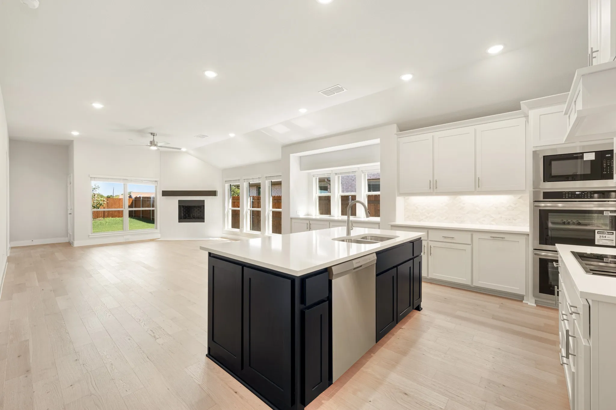 Single Family Residence For Sale in Ellis County , 553 Red Maple Road, Waxahachie, Texas 75165, 4 Bedroom, 3 Bathroom, 3 Garage spaces, 2,452 Sqft, built in 2026, mls#21313200, Real Estate Agent in Waxahachie, Homes For Sale in Ellis county, Homes For Sale in Waxahachie, Realtor in Waxahachie Texas, Real Estate Brokerage Independent Realty Texas, Luminita Cordes Realtor