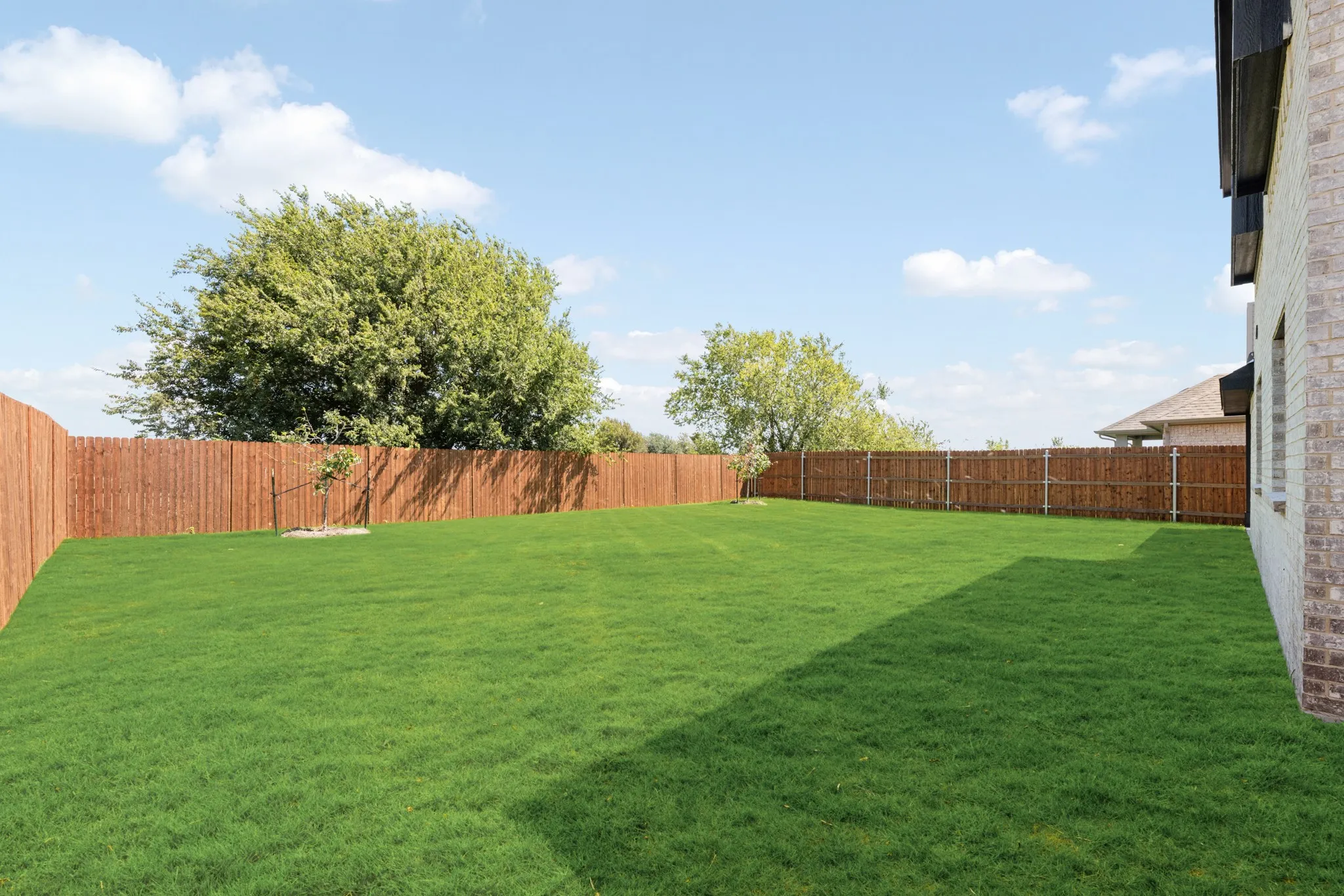 Single Family Residence For Sale in Ellis County , 553 Red Maple Road, Waxahachie, Texas 75165, 4 Bedroom, 3 Bathroom, 3 Garage spaces, 2,452 Sqft, built in 2026, mls#21313200, Real Estate Agent in Waxahachie, Homes For Sale in Ellis county, Homes For Sale in Waxahachie, Realtor in Waxahachie Texas, Real Estate Brokerage Independent Realty Texas, Luminita Cordes Realtor